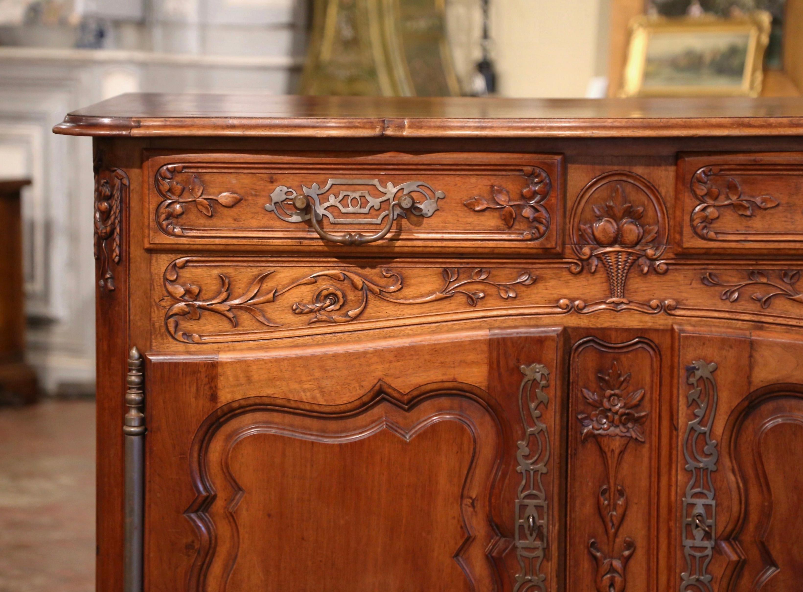 19th Century, French Louis XV Carved Walnut Two-Door Buffet from Provence 2