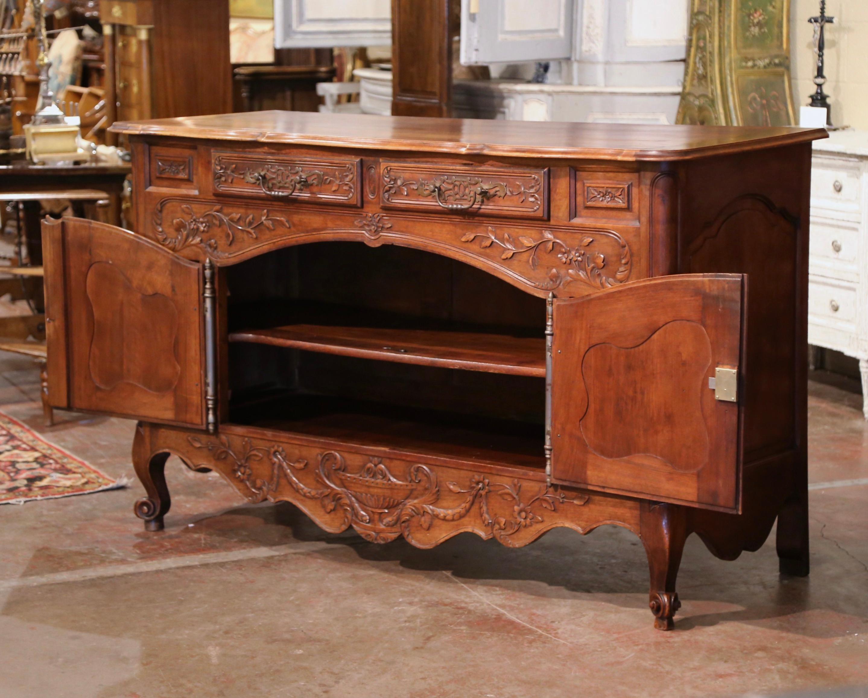 19th Century French Louis XV Carved Walnut Two-Door Buffet from Provence For Sale 4