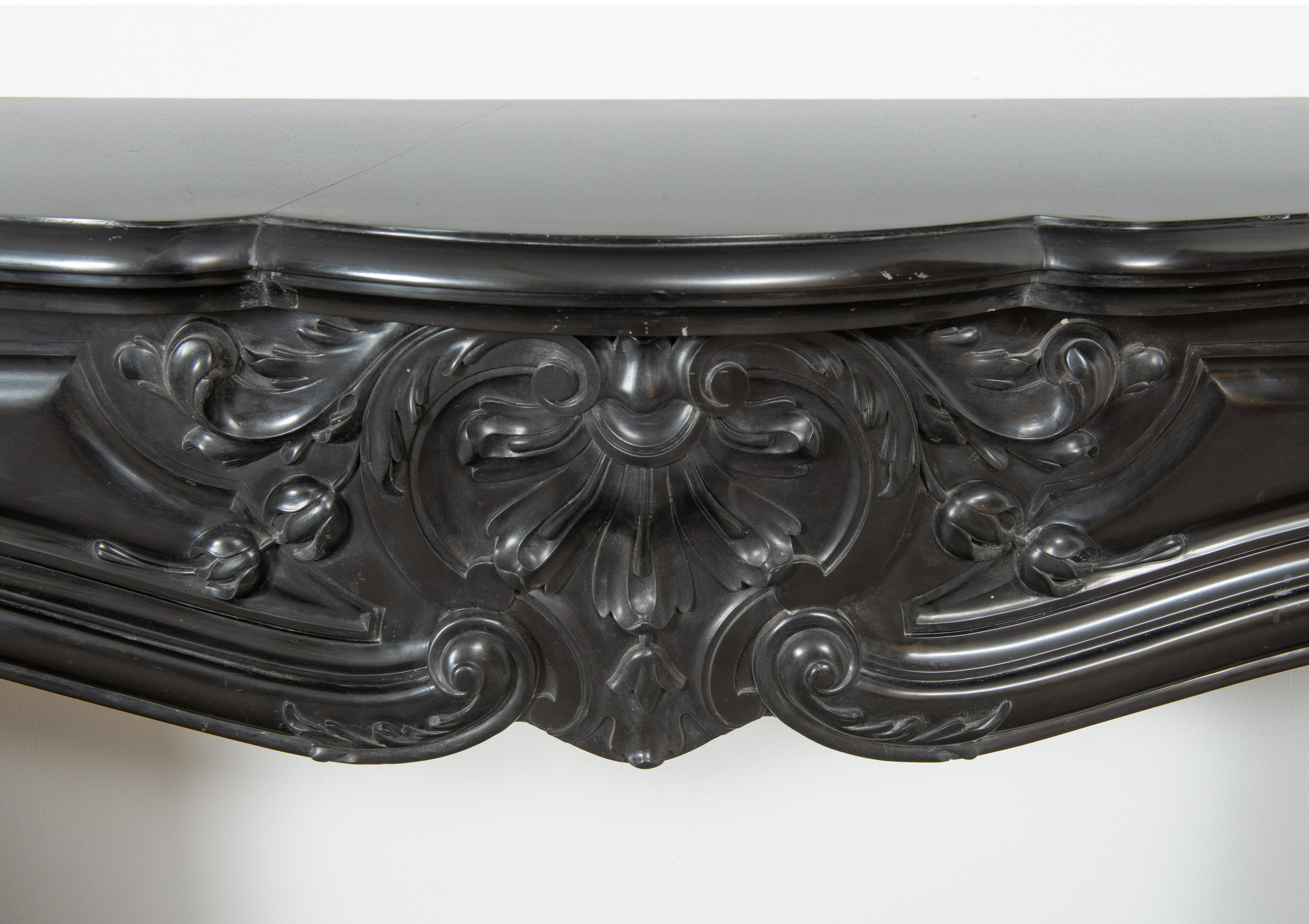 Caminetto francese Luigi XV del XIX secolo in vendita 14