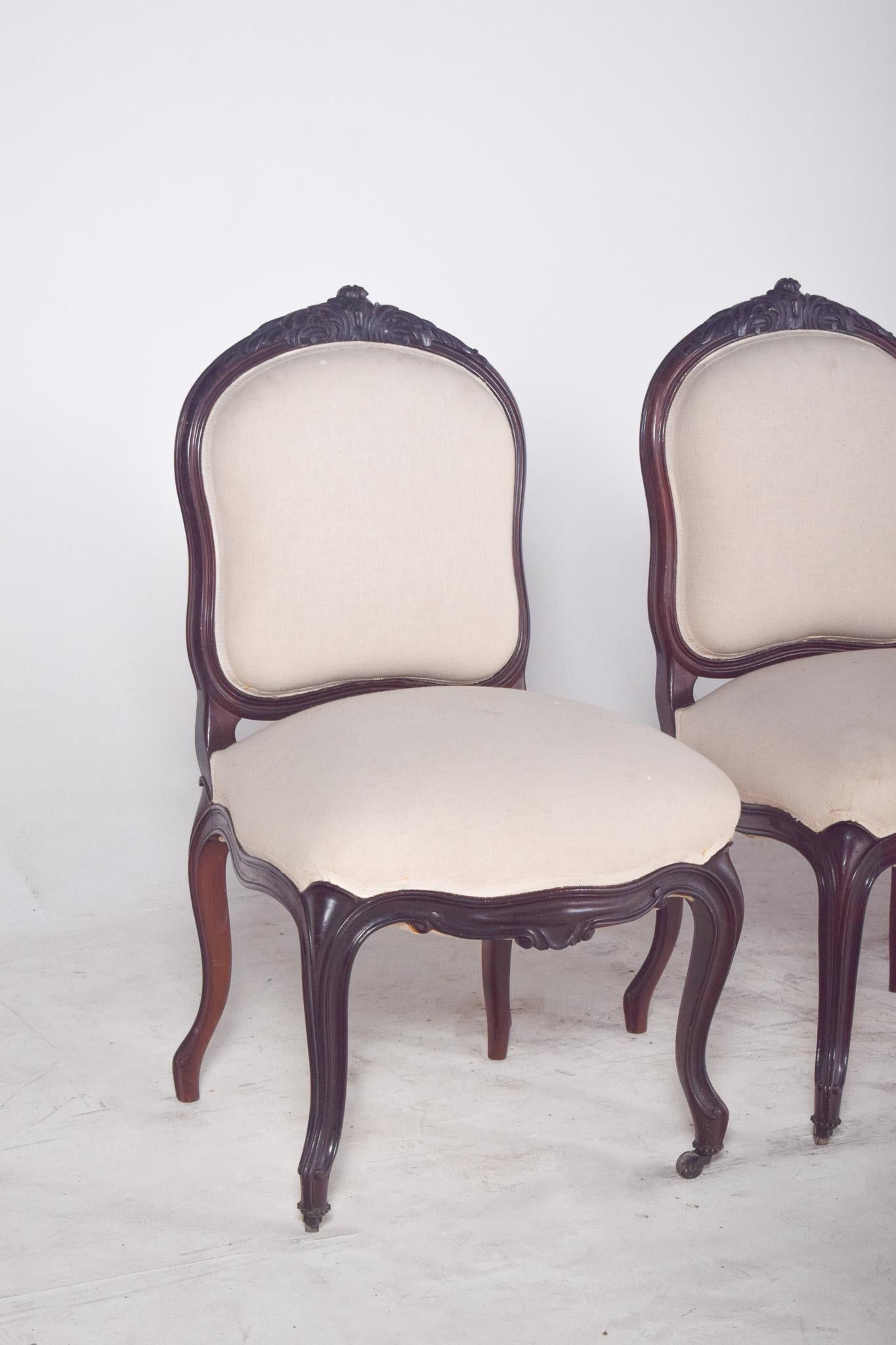Cuatro sillas francesas Luis XV de palisandro del siglo XIX Francés en venta
