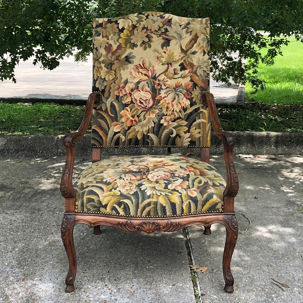 19th Century French Louis XV Fruitwood Armchair, Fauteuil with Needlepoint Tape In Good Condition For Sale In Dallas, TX