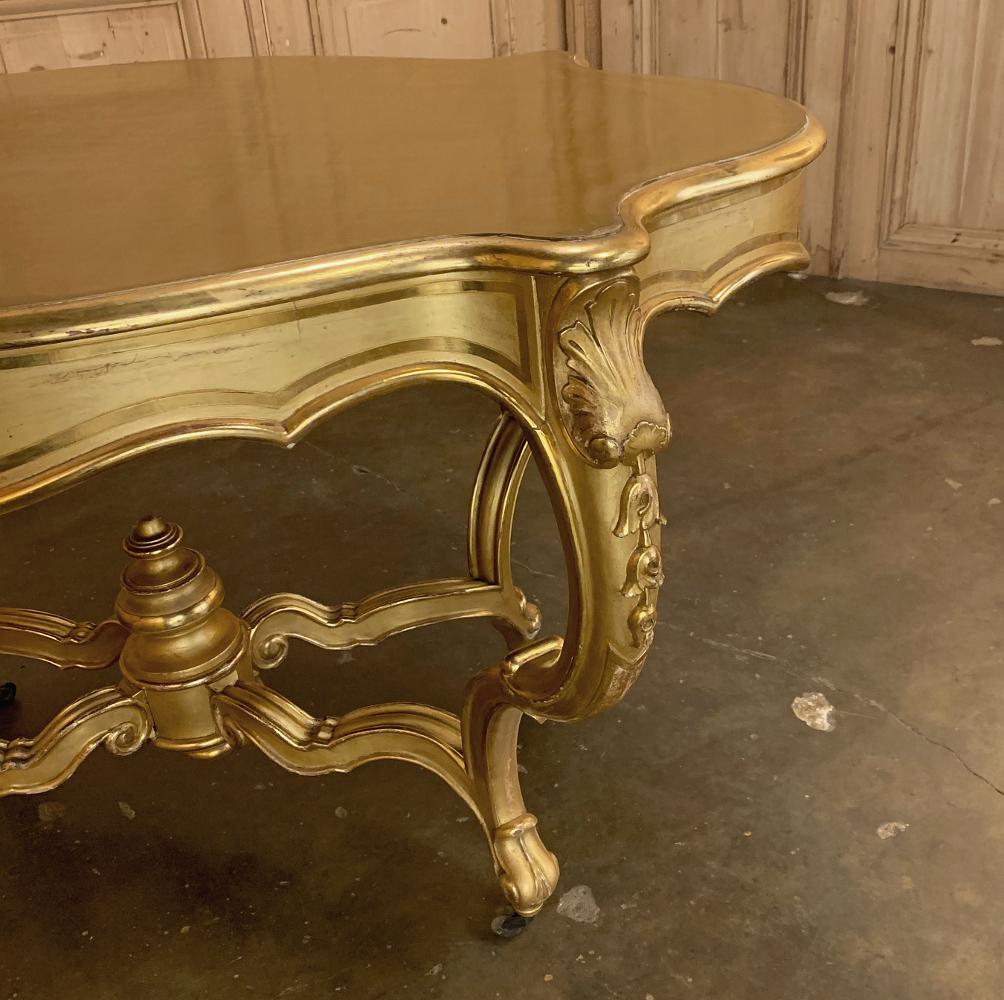 19th Century French Louis XV Gilded Center Table For Sale 7