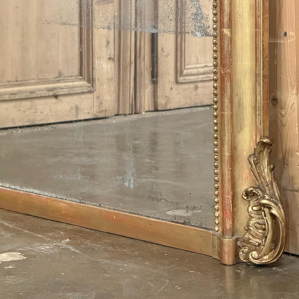 Specchio dorato francese Luigi XV del XIX secolo in vendita 8