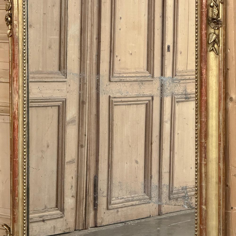 Specchio dorato francese Luigi XV del XIX secolo in vendita 9