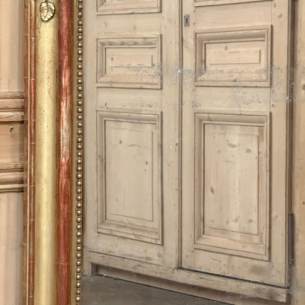 Specchio dorato francese Luigi XV del XIX secolo in vendita 1