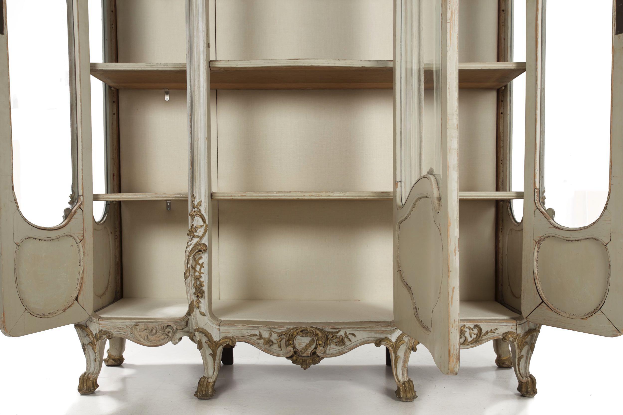 19th Century French Louis XV Gray Painted Display Bookcase Cabinet 10