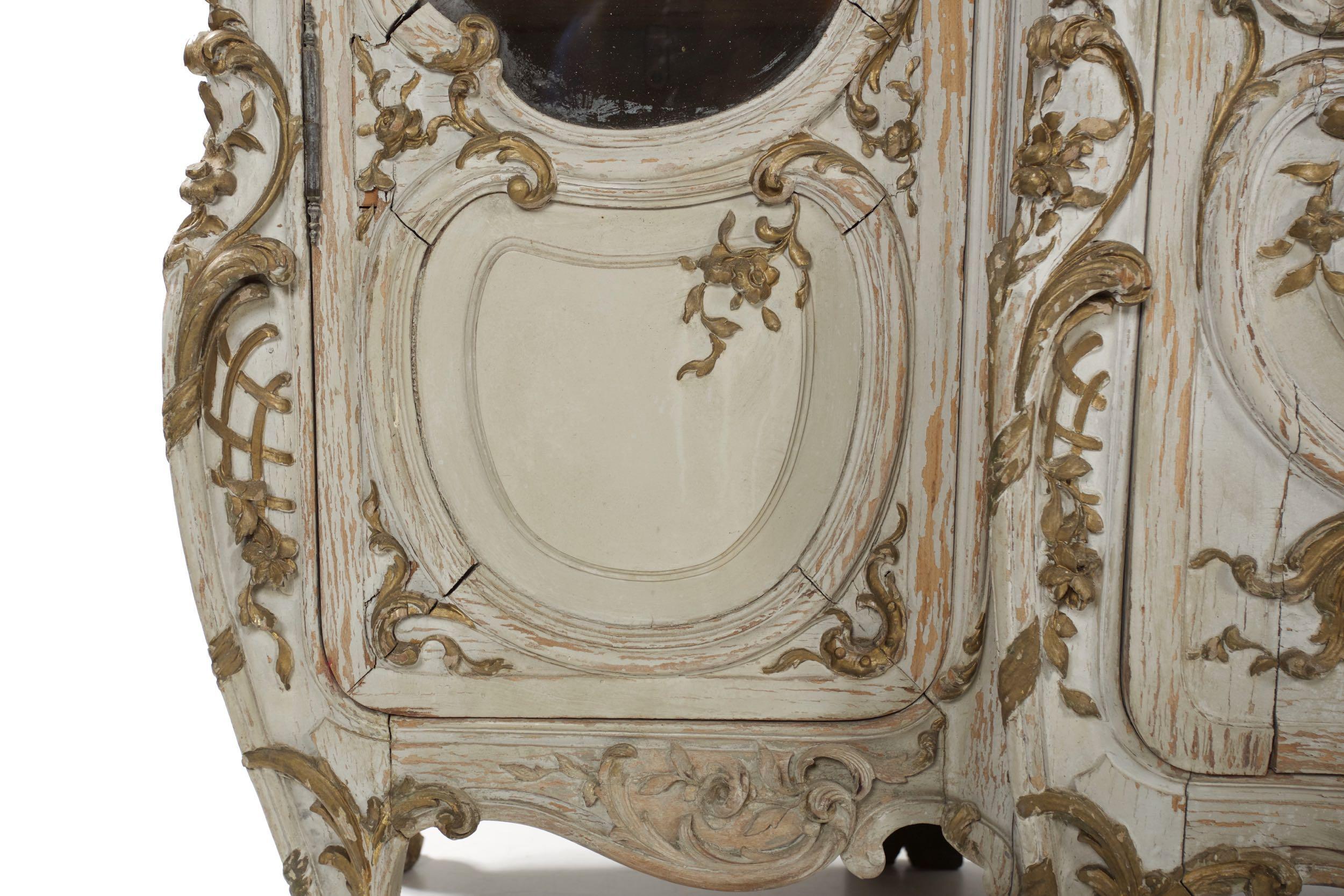 19th Century French Louis XV Gray Painted Display Bookcase Cabinet 15