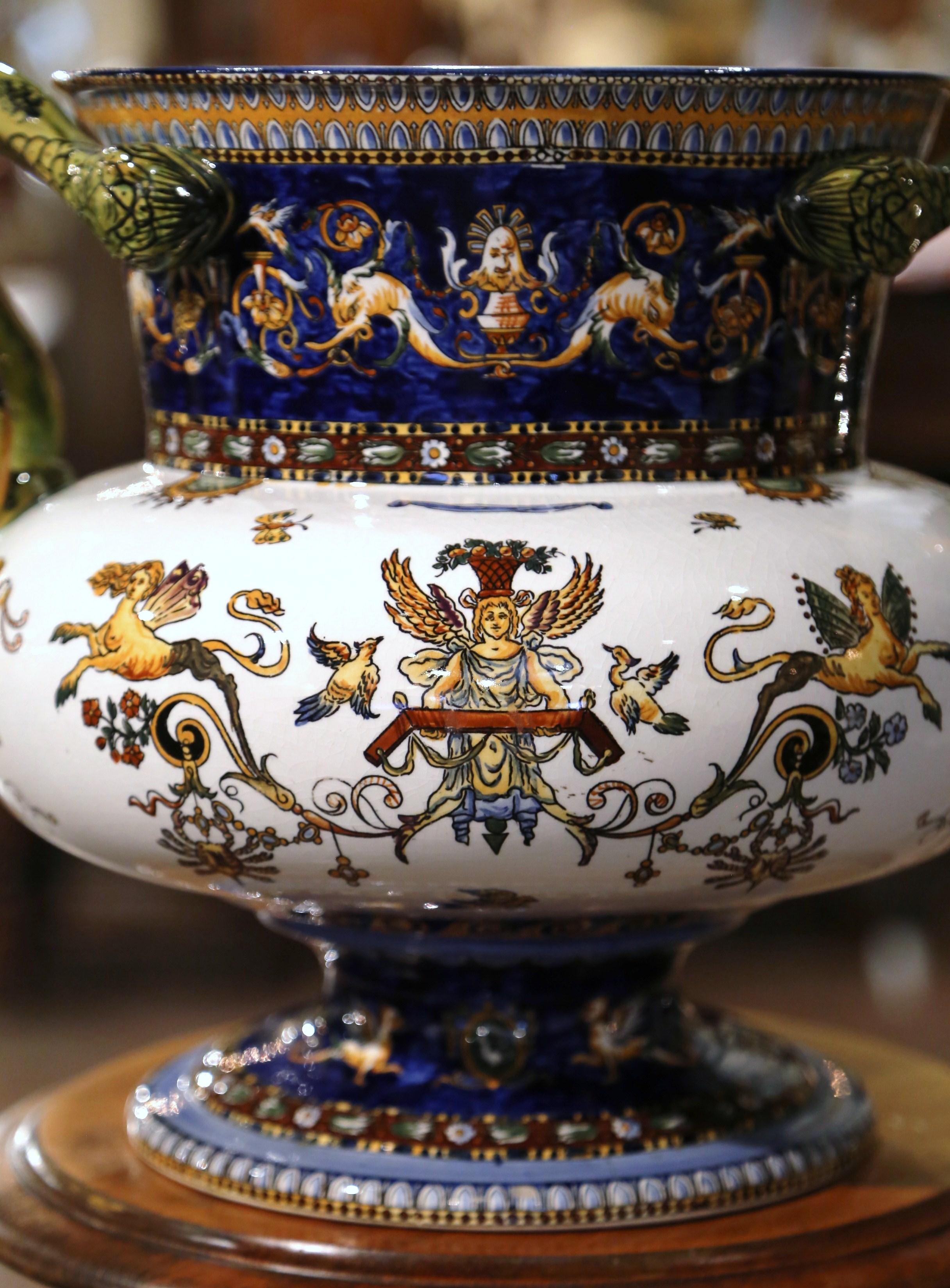 19th Century French Louis XV Hand Painted Porcelain Cache Pot from Gien For Sale 6
