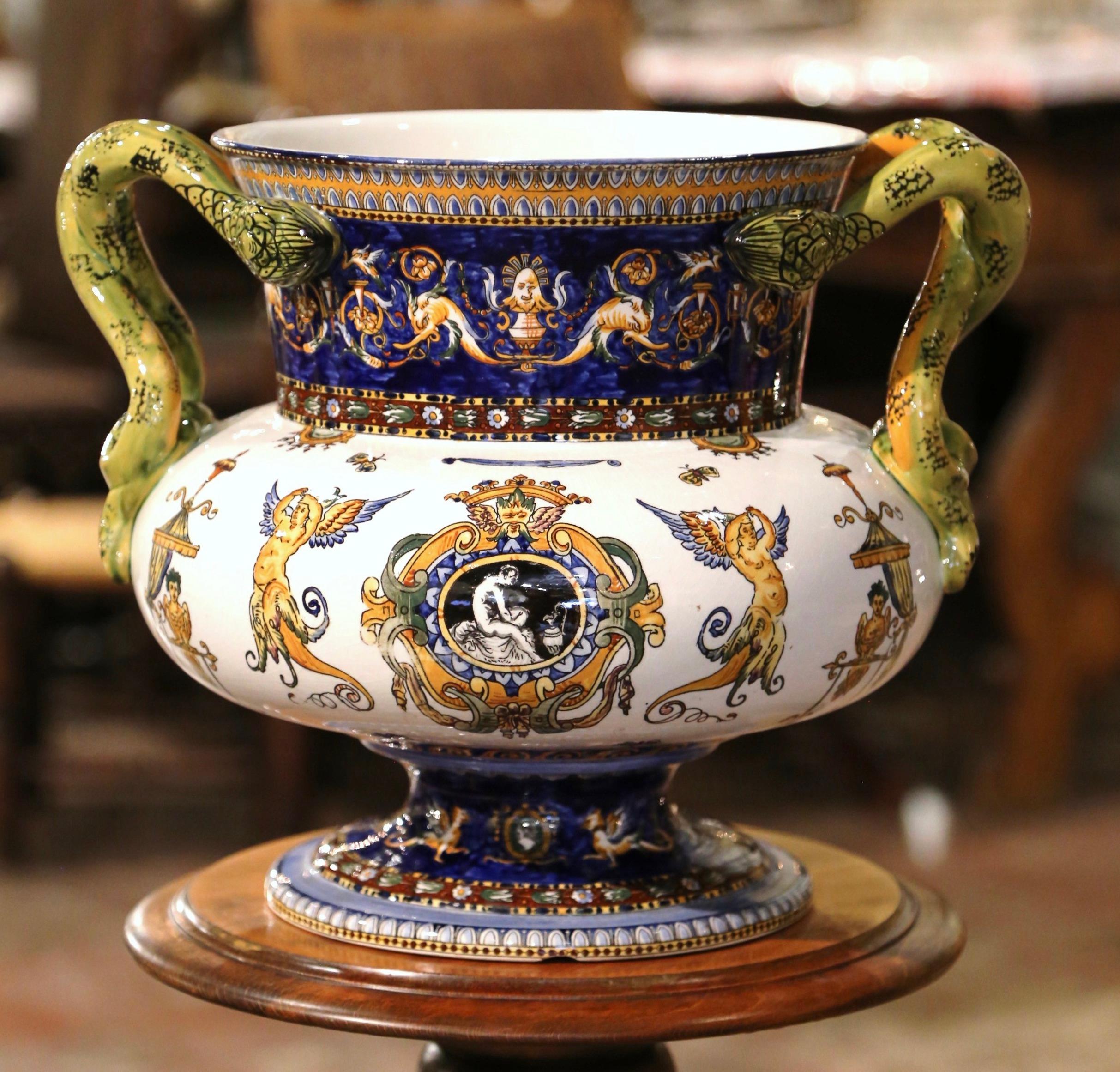 19. Jahrhundert Französisch Louis XV Hand gemalt Porzellan Cache Topf aus Gien im Zustand „Hervorragend“ im Angebot in Dallas, TX