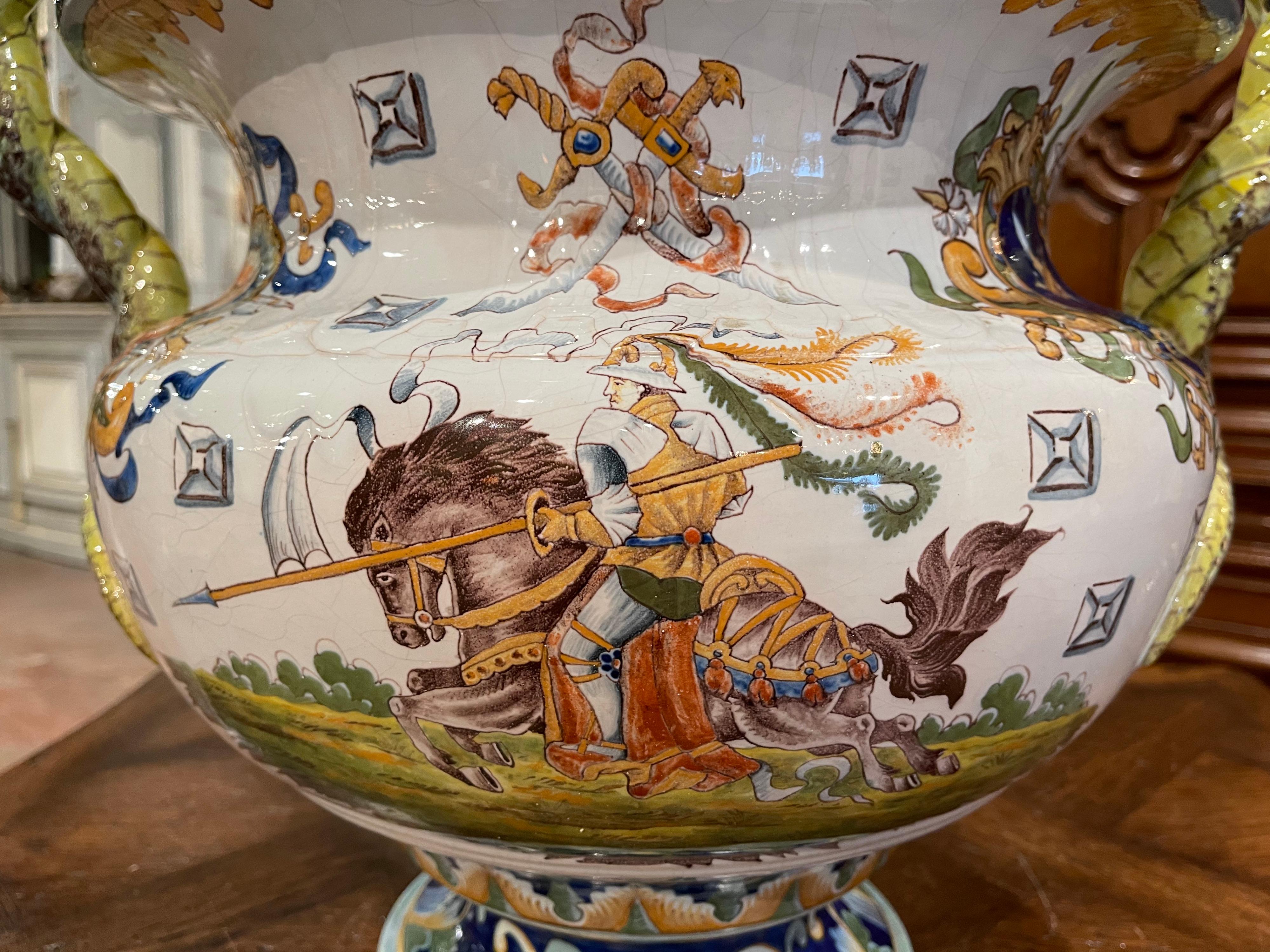 19th Century French Louis XV Hand Painted Porcelain Cache Pot with Crest Motifs For Sale 1
