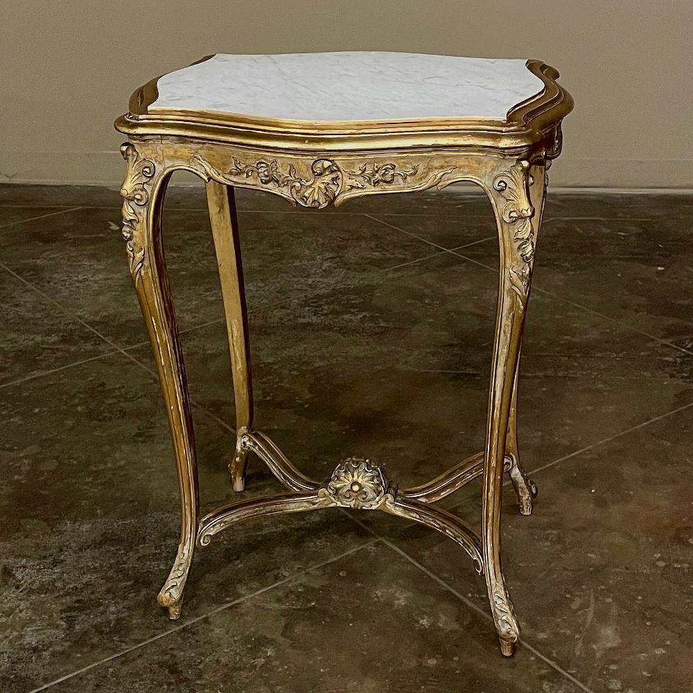 19th Century French Louis XV Marble Top Giltwood End Table In Good Condition For Sale In Dallas, TX