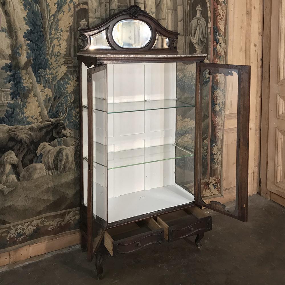 19th Century French Louis XV Marble Top Vitrine (Französisch)