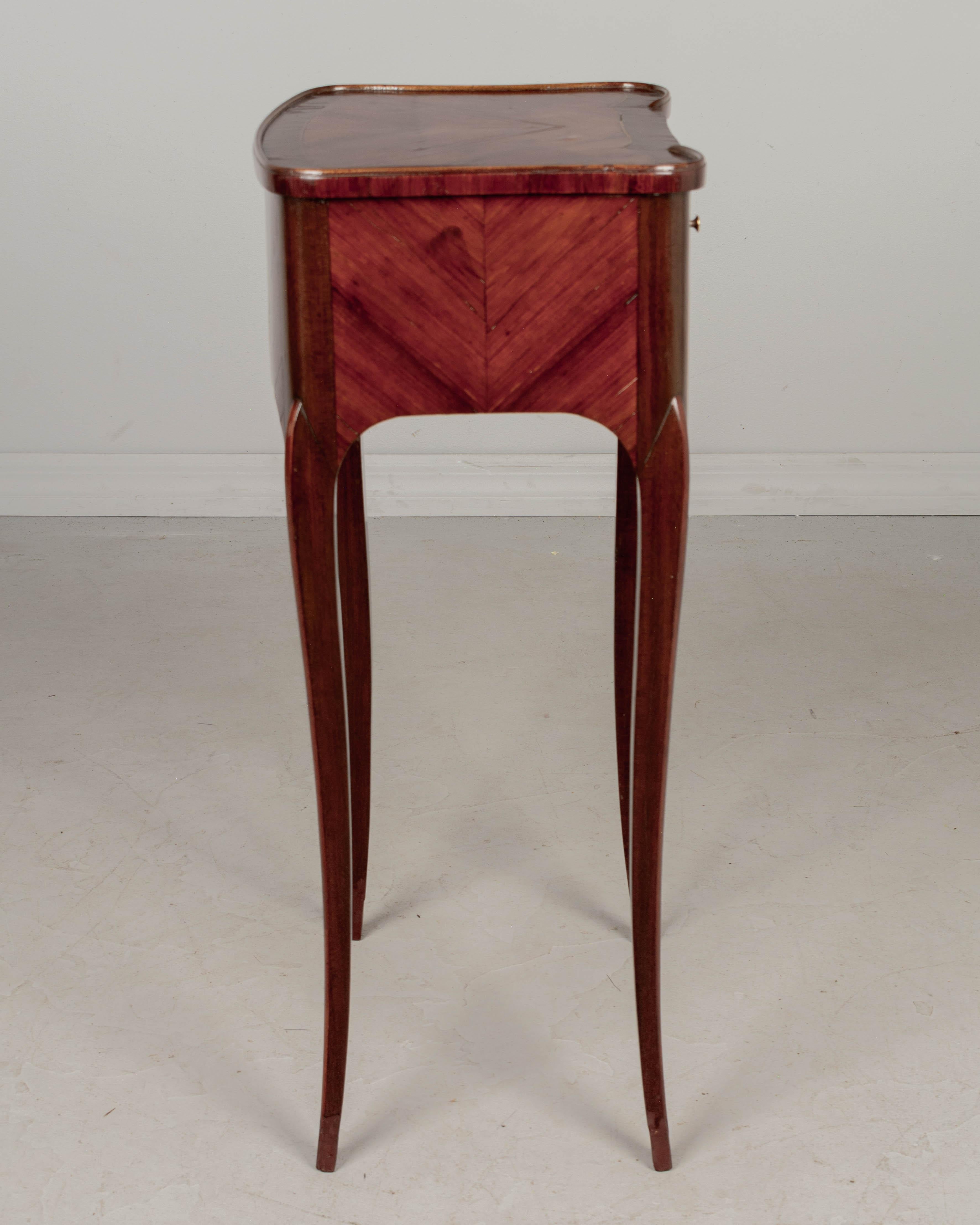 19th Century French Louis XV Marquetry Side Table For Sale 4
