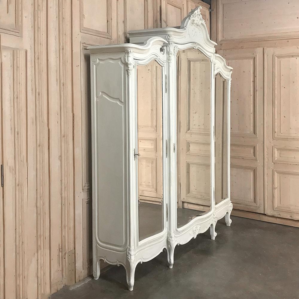 Hand-Painted 19th Century French Louis XV Painted Bedroom Set