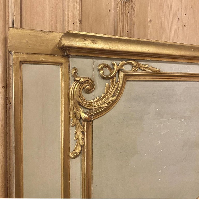 19th Century French Louis XV Painted and Gilded Trumeau Mirror For Sale 3