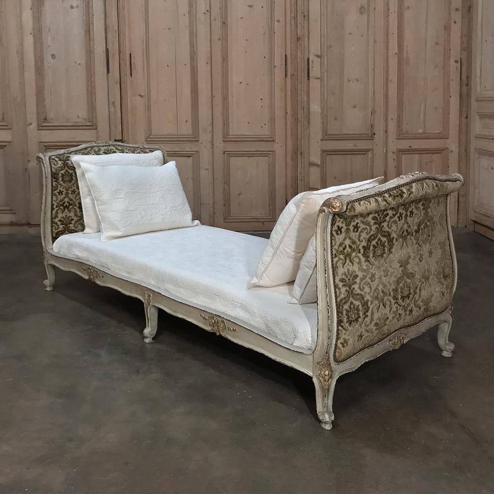 Hand-Carved 19th Century French Louis XV Painted Upholstered Day Bed