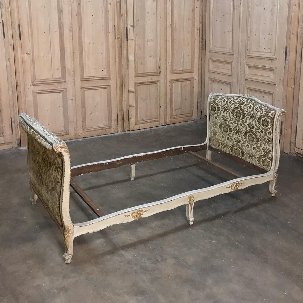 Early 20th Century 19th Century French Louis XV Painted Upholstered Day Bed