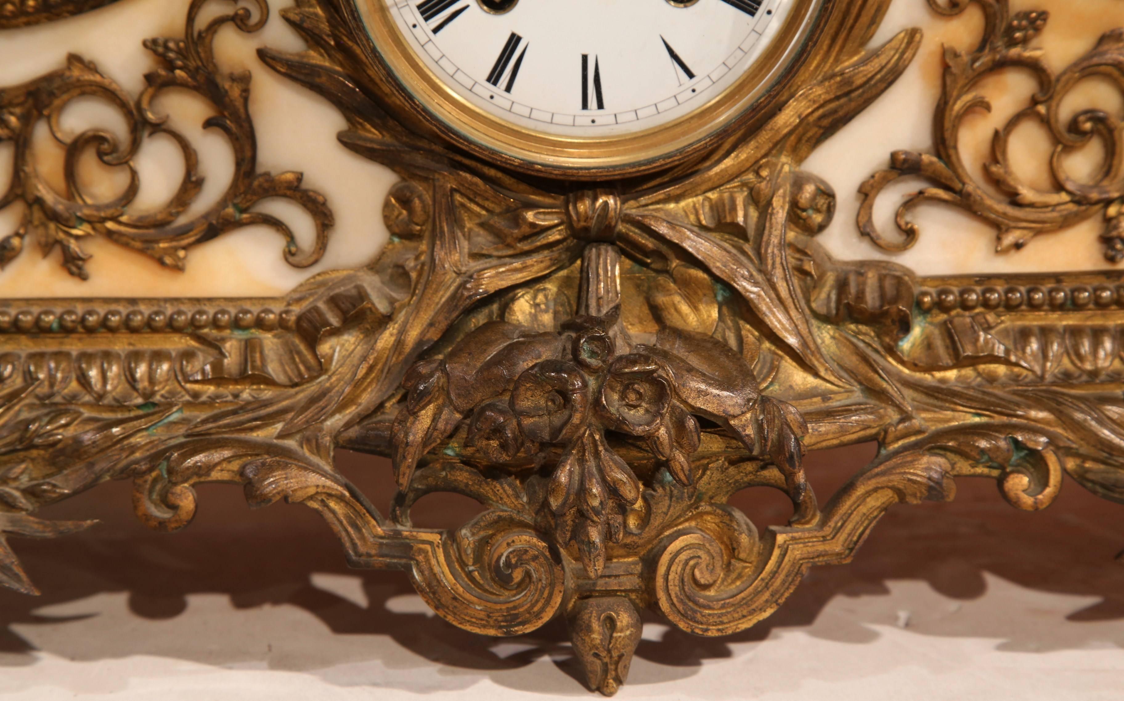 19th Century French Louis XV Patinated Bronze and Marble Mantel Clock For Sale 1