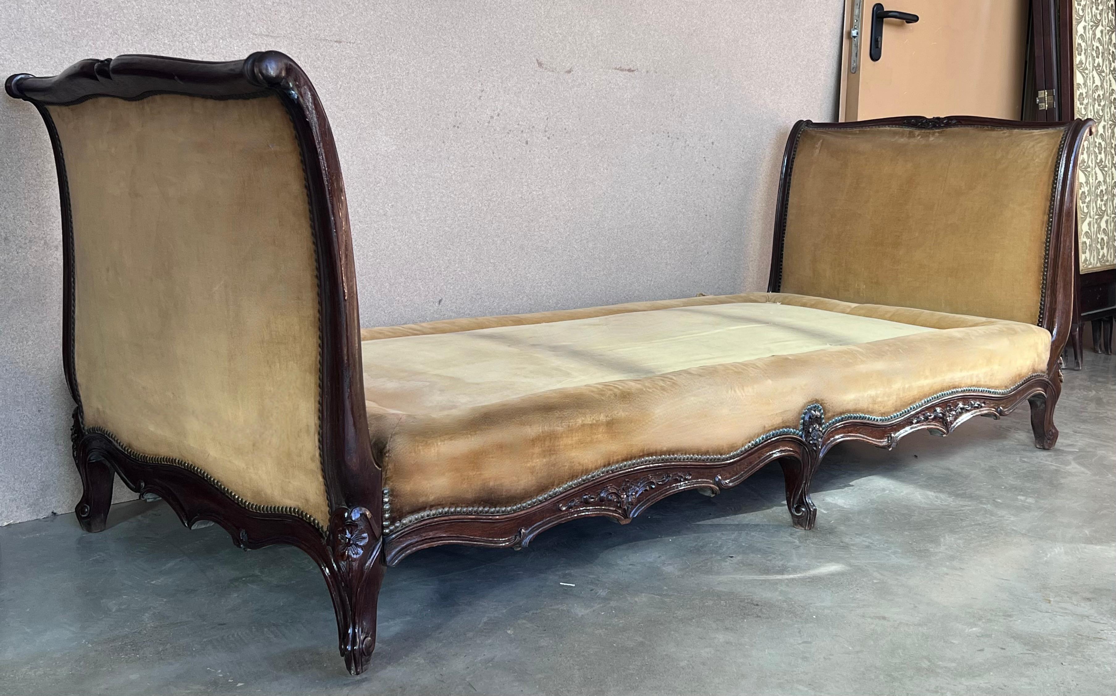french day bed