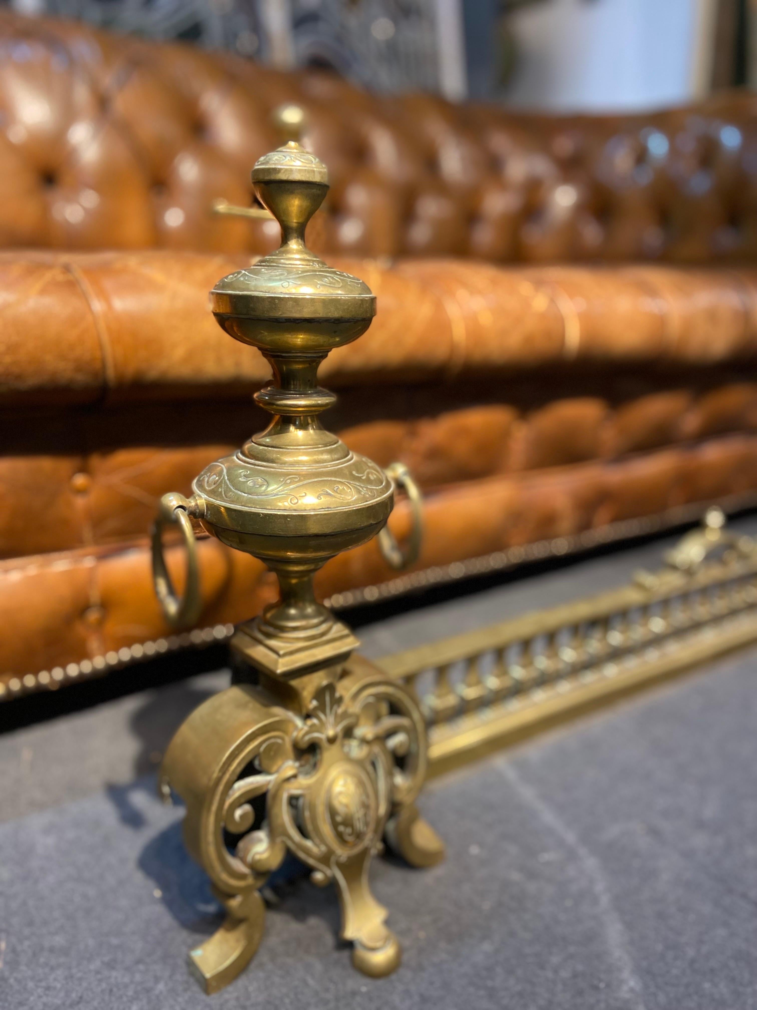 19th Century French Louis XV Style Adjustable Bronze Fireplace Fender In Good Condition For Sale In Sofia, BG
