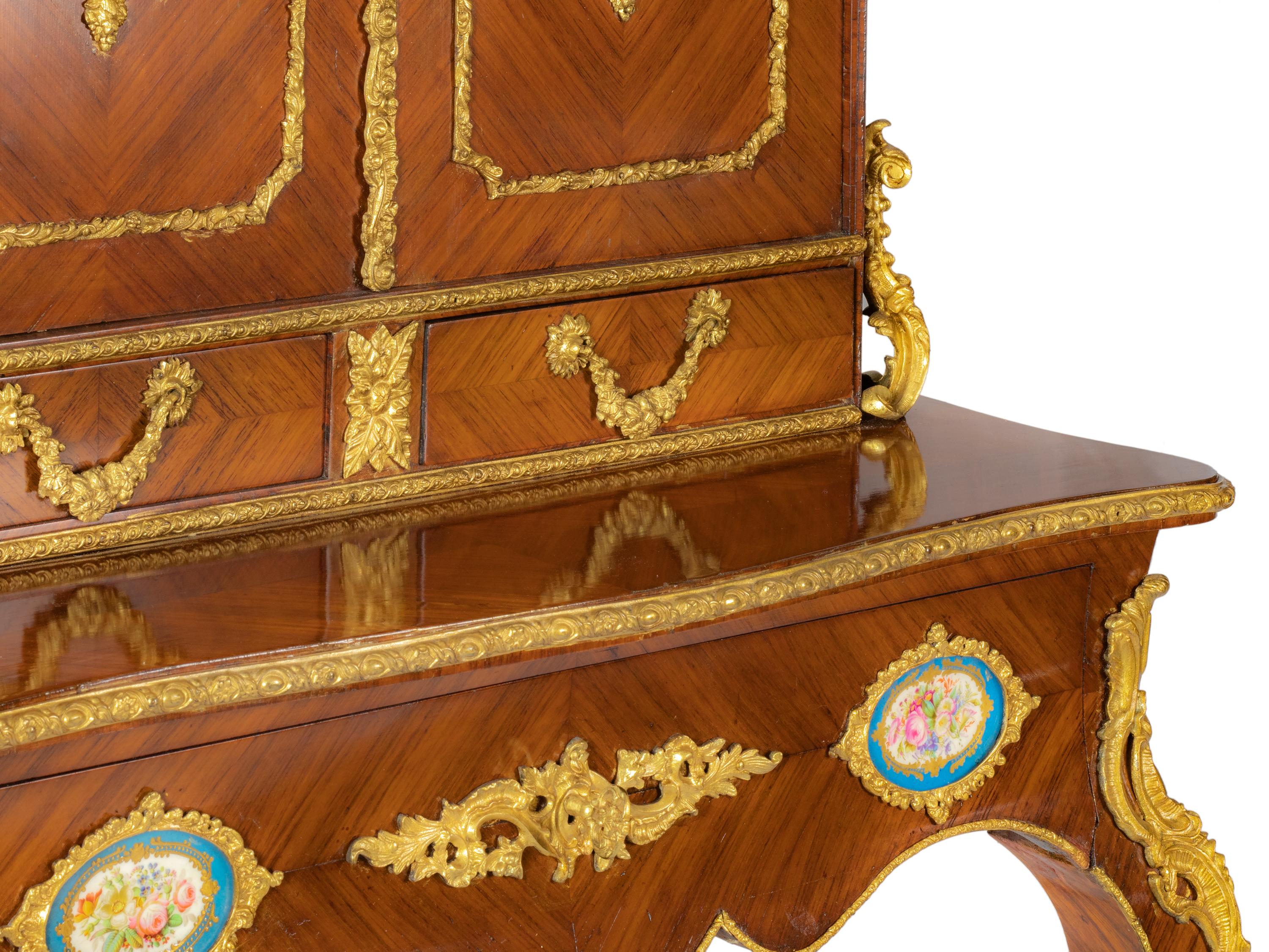19th Century French Louis XV Style Bonheur du Jour For Sale 9