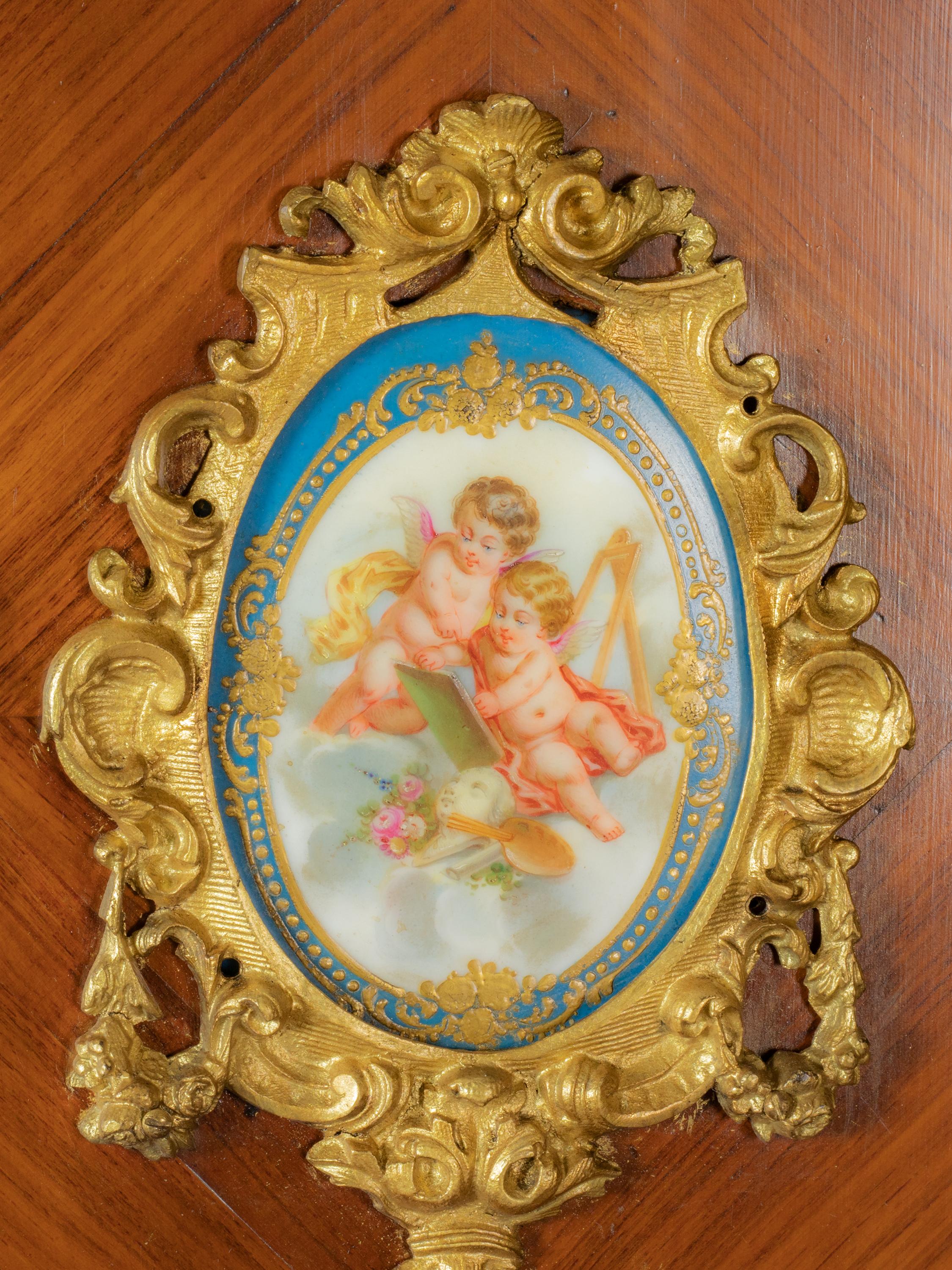19th Century French Louis XV Style Bonheur du Jour For Sale 10