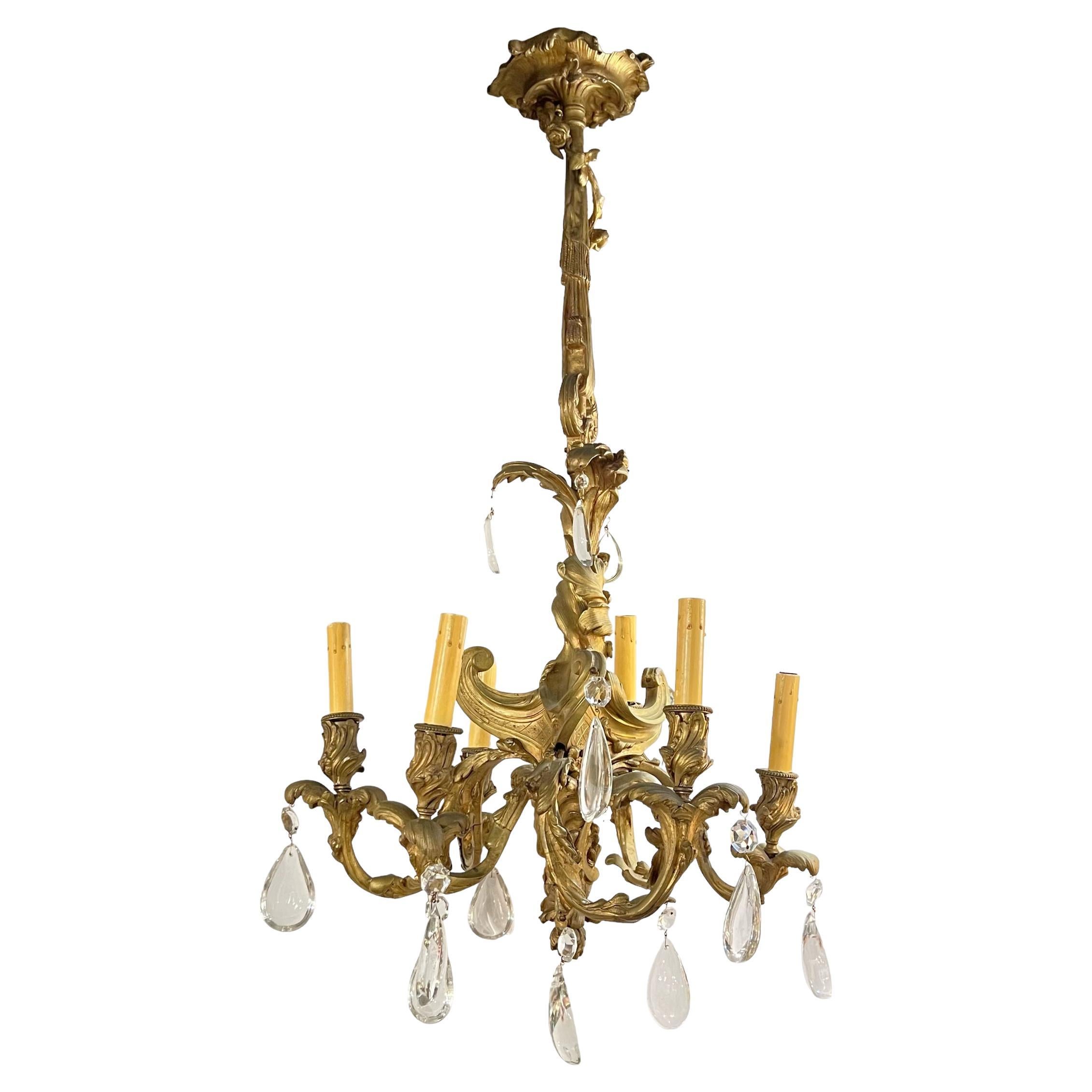 Lustre à 6 lumières en bronze et cristal de style Louis XV français du 19e siècle