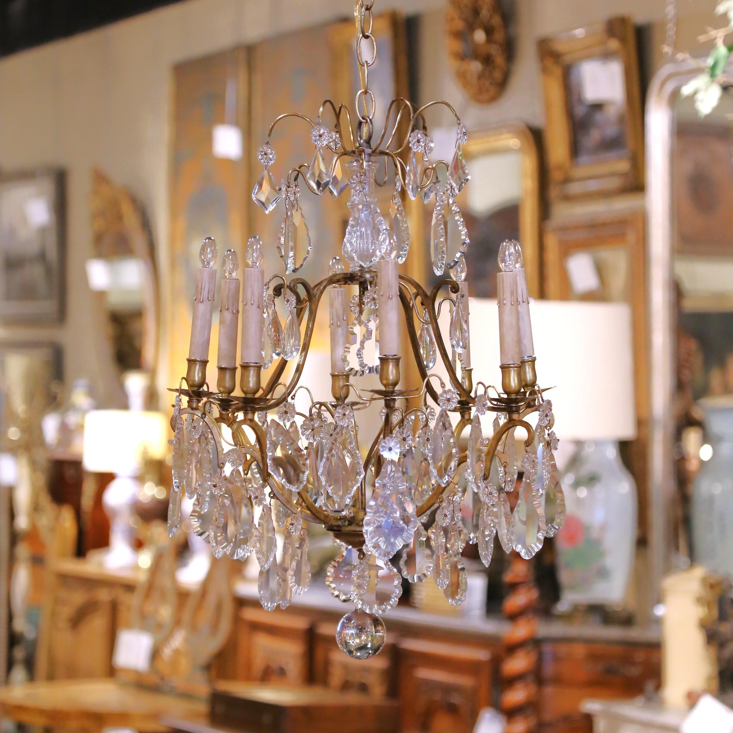 19th Century French Louis XV Style Bronze and Glass Eight-Light Chandelier In Excellent Condition For Sale In Dallas, TX