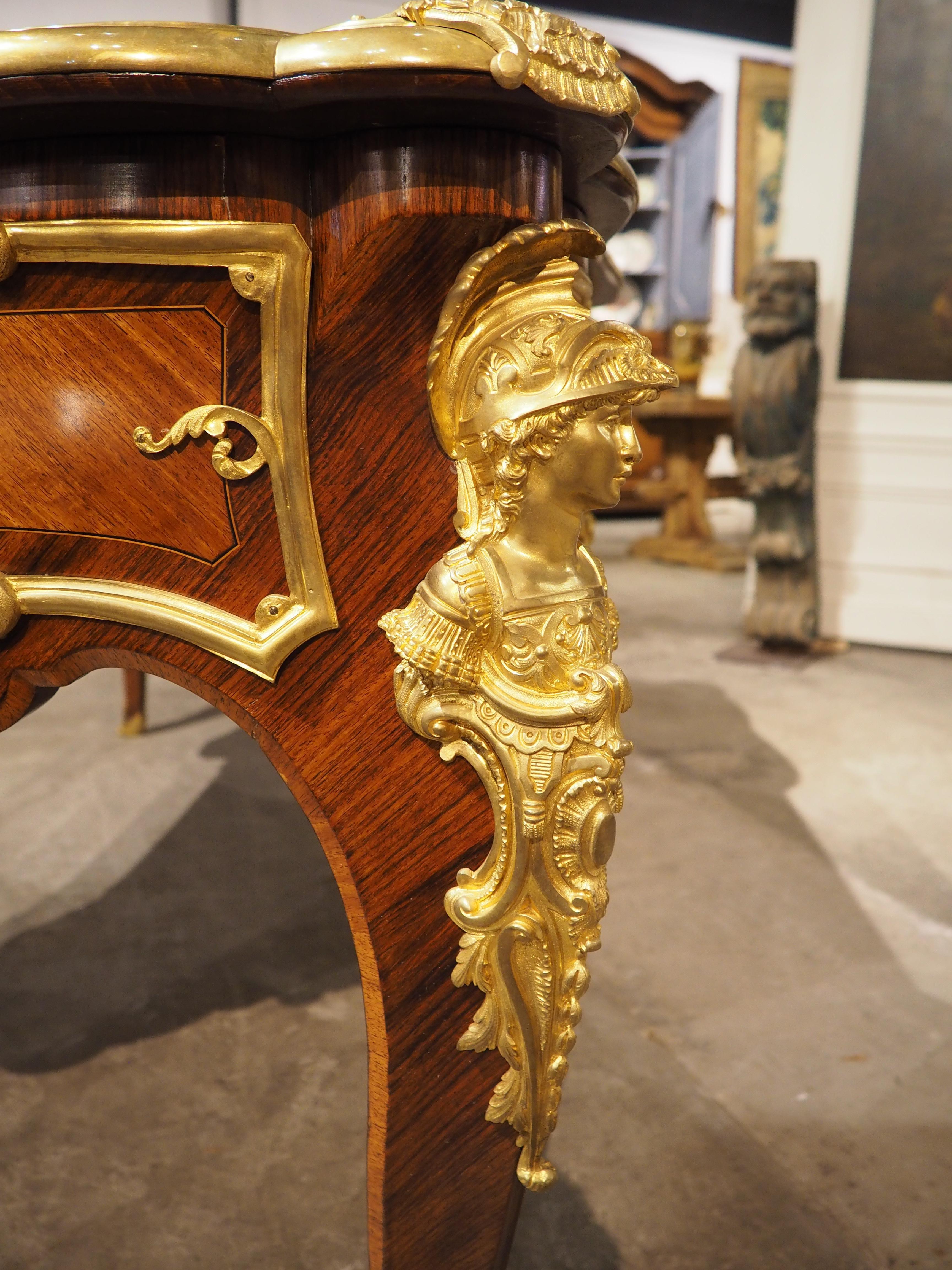 19th Century French Louis XV Style Bureau Plat “à Têtes De Guerriers Antiques” For Sale 5