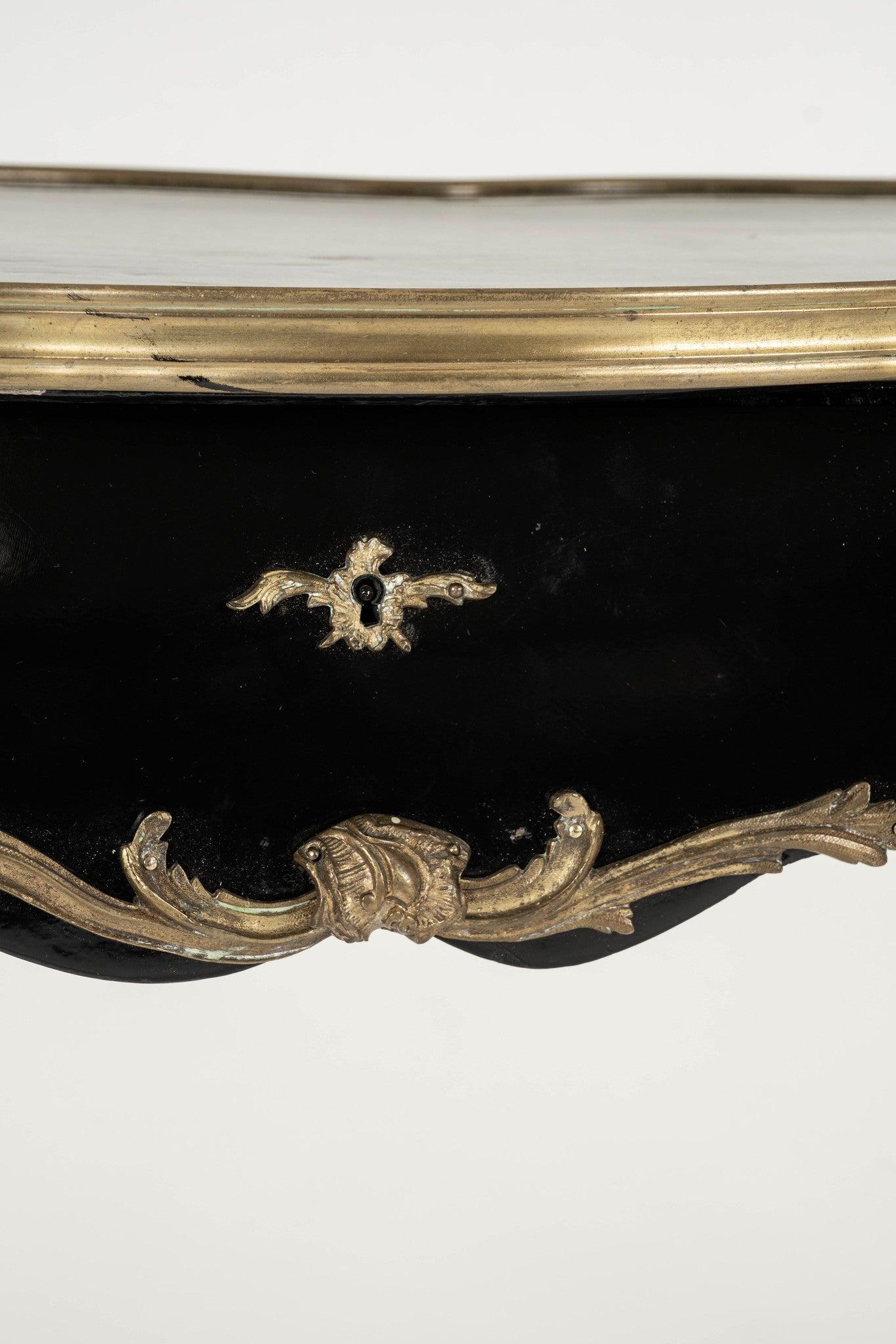 19th Century French Louis XV Style Bureau Plat In condizioni buone in vendita a Houston, TX