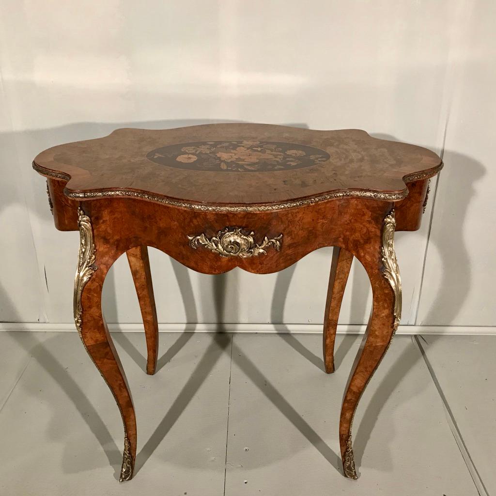 19th Century French Louis XV Style Burr Walnut Centre Table with Marquetry 4