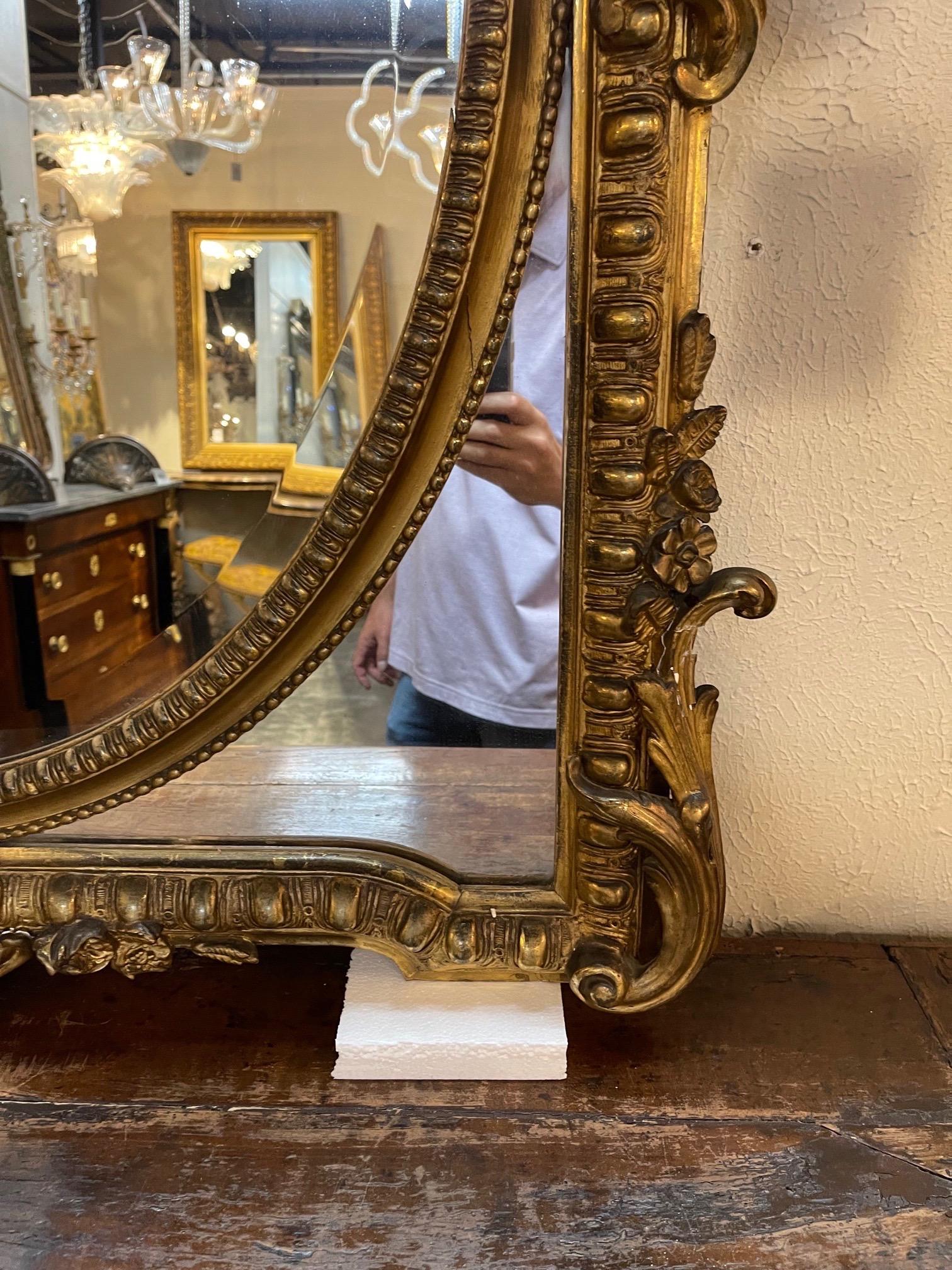 Specchio francese del XIX secolo in stile Luigi XV intagliato e in legno dorato in vendita 1
