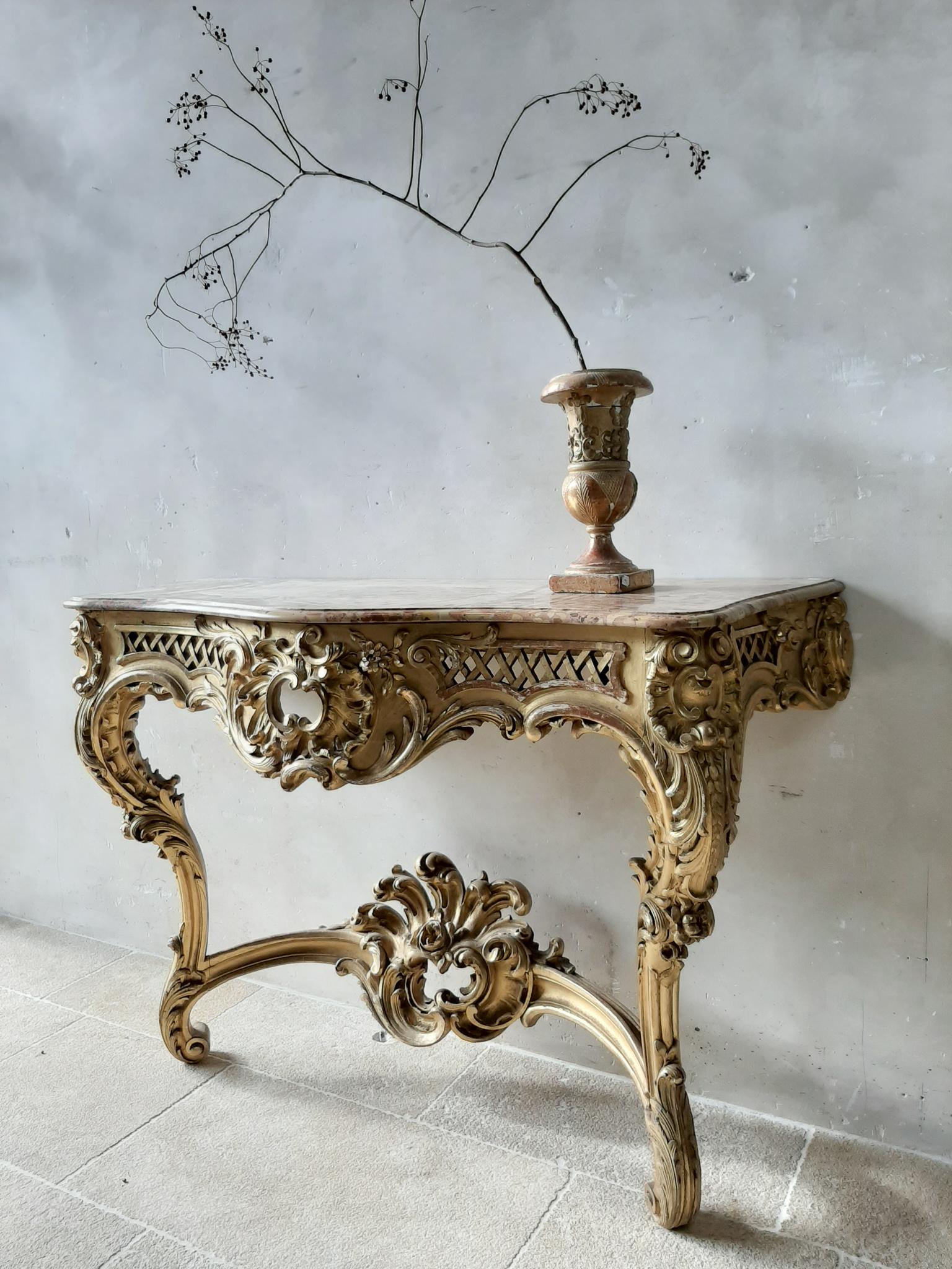 19th Century French Louis XV Style Carved Giltwood Console Table with Marble Top In Good Condition In Baambrugge, NL