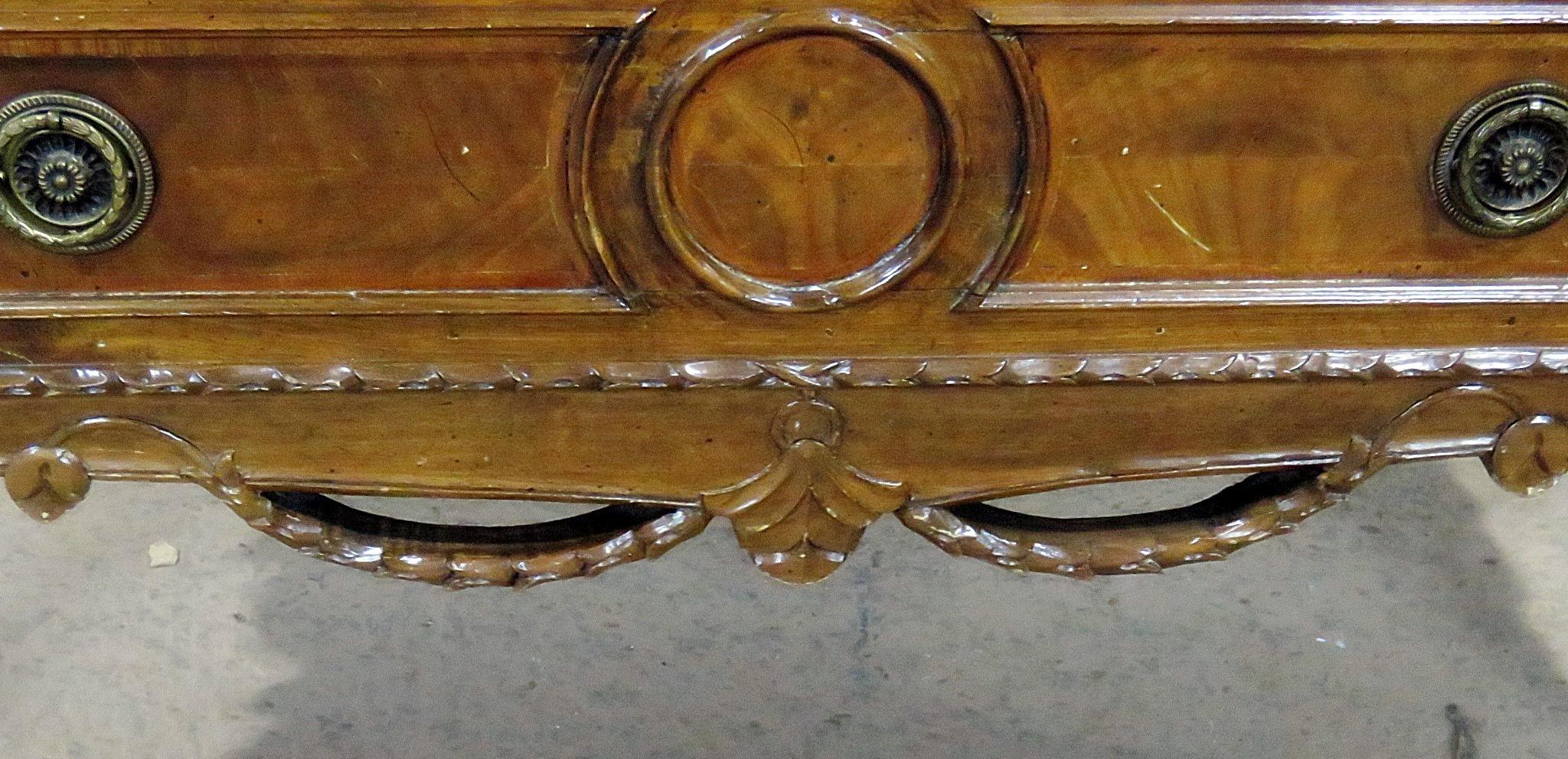 19th Century French Louis XV Style Commode In Good Condition In Swedesboro, NJ