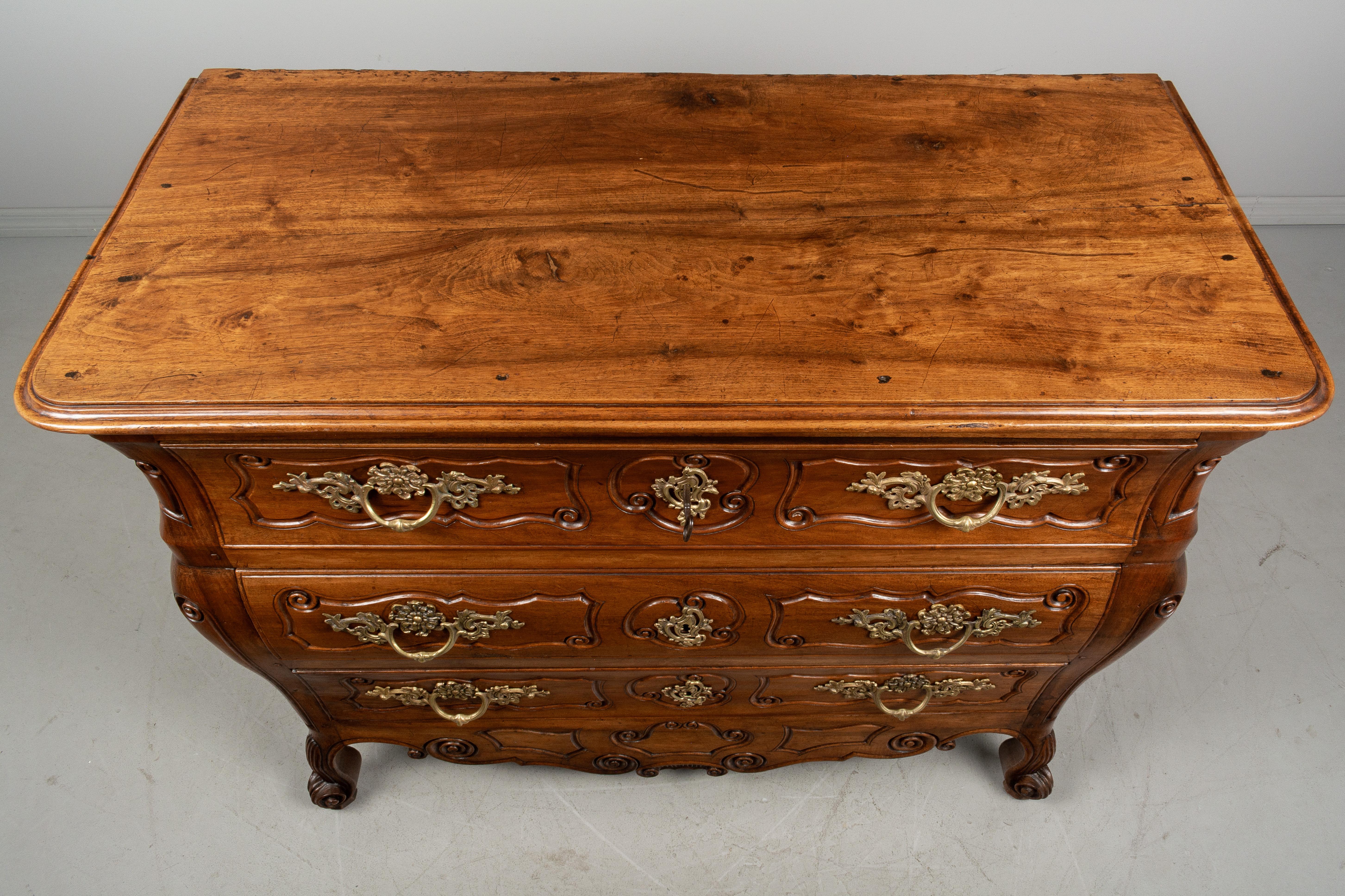 19th Century French Louis XV Style Commode 2