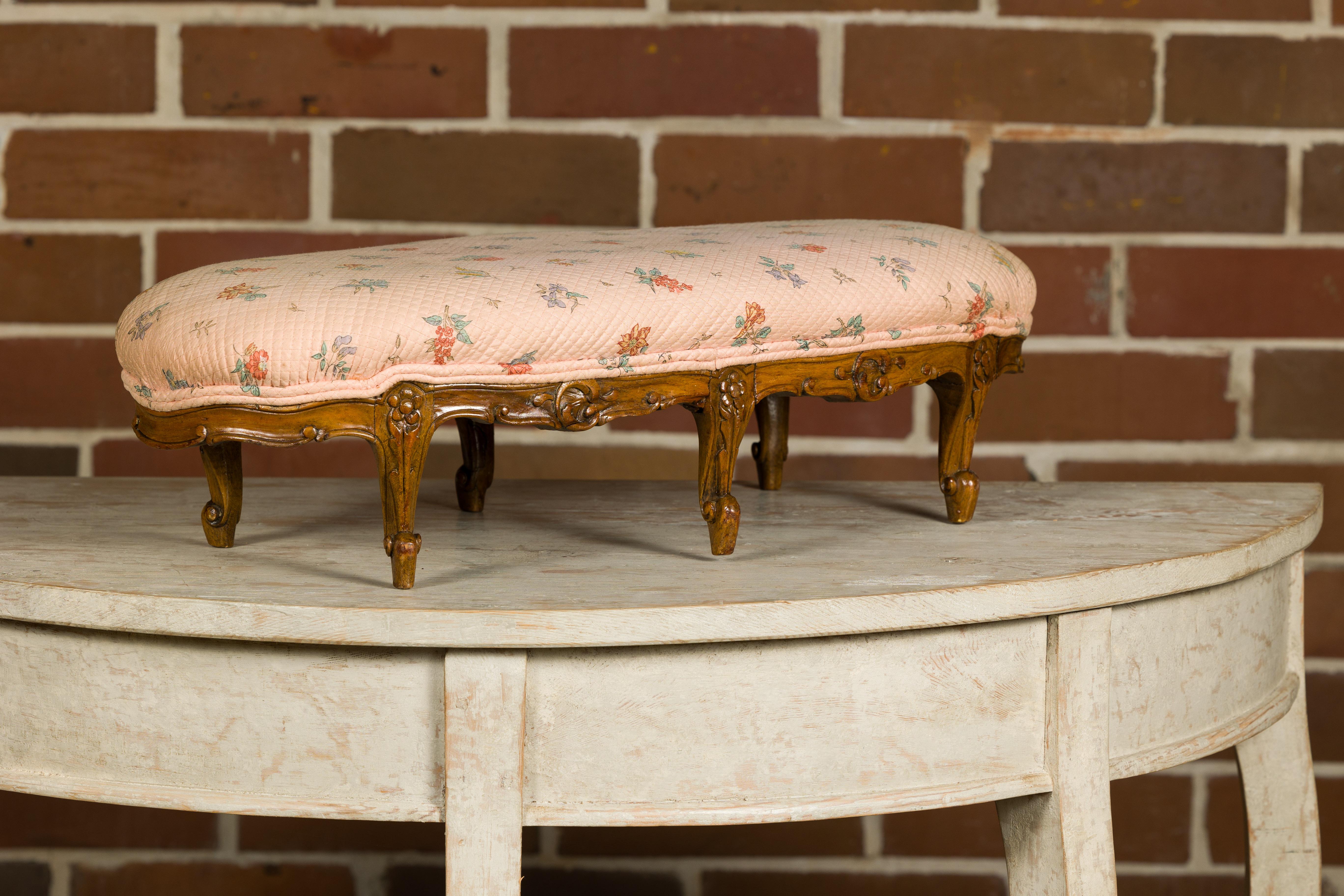 19th Century French Louis XV Style Footstool with Six Carved Cabriole Legs For Sale 1