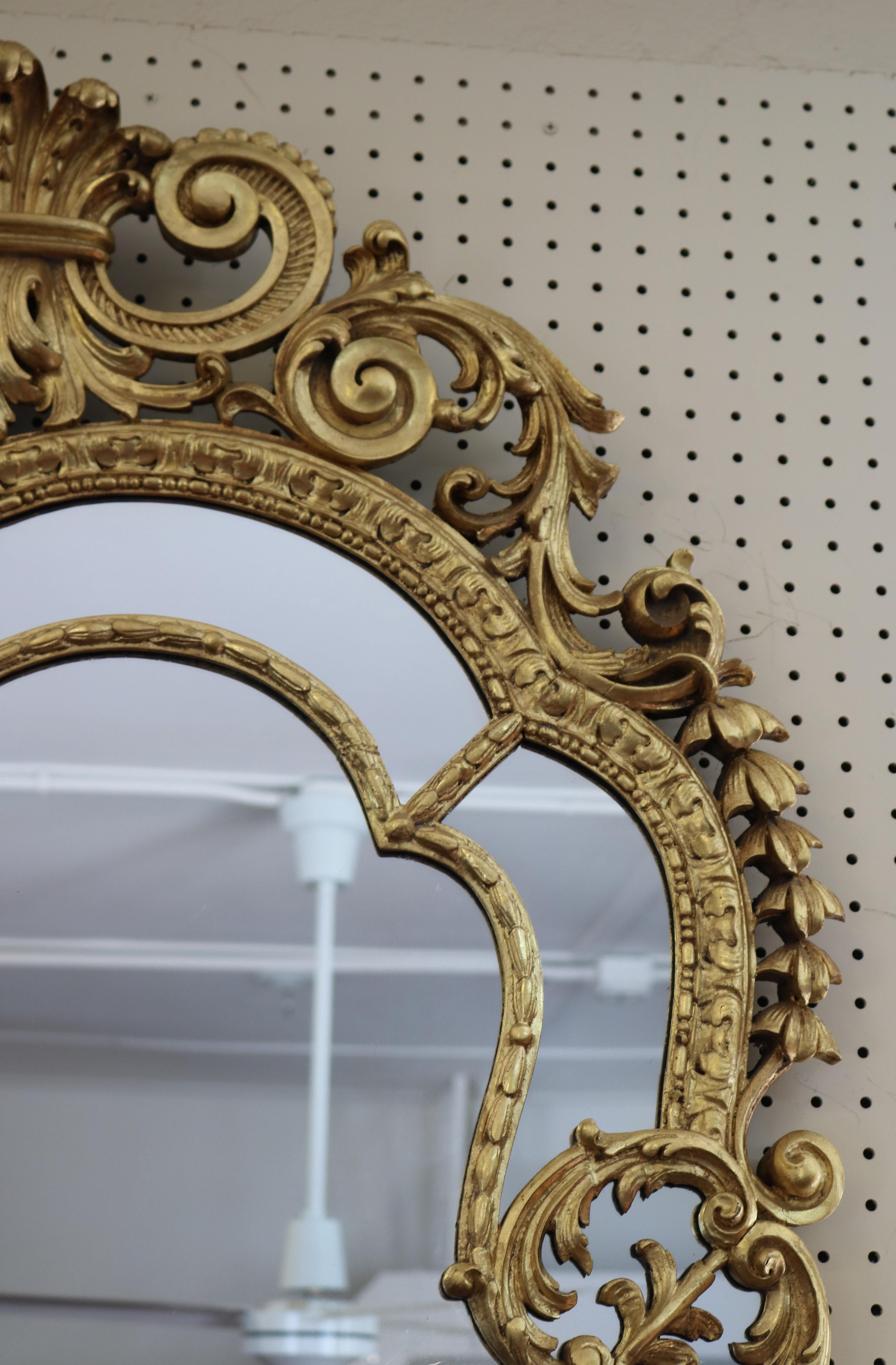 19. Jahrhundert Französisch Louis XV Stil vergoldet geschnitzt Spiegel  (Holz) im Angebot