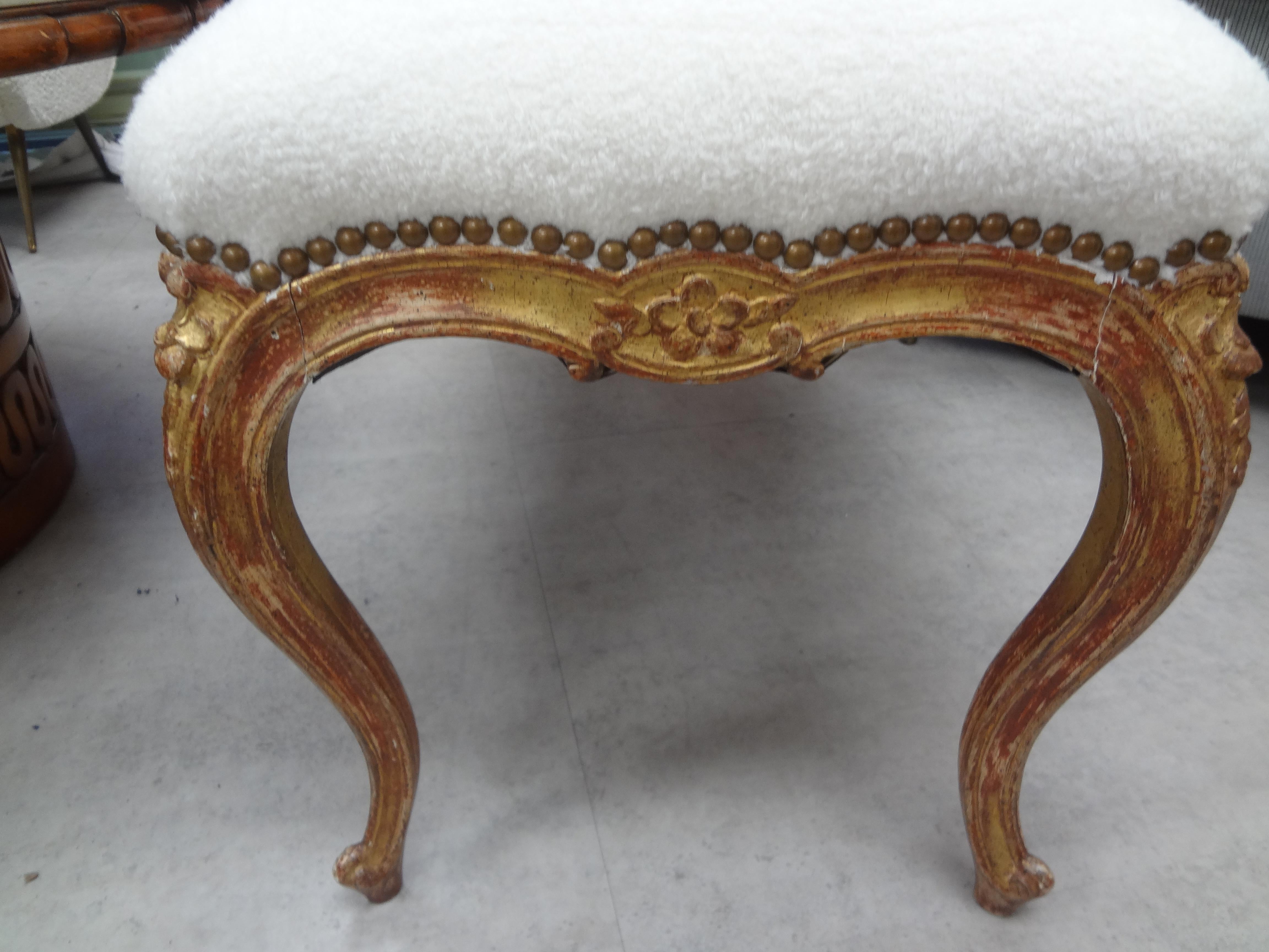 19th Century French Louis XV Style Giltwood Bench For Sale 1