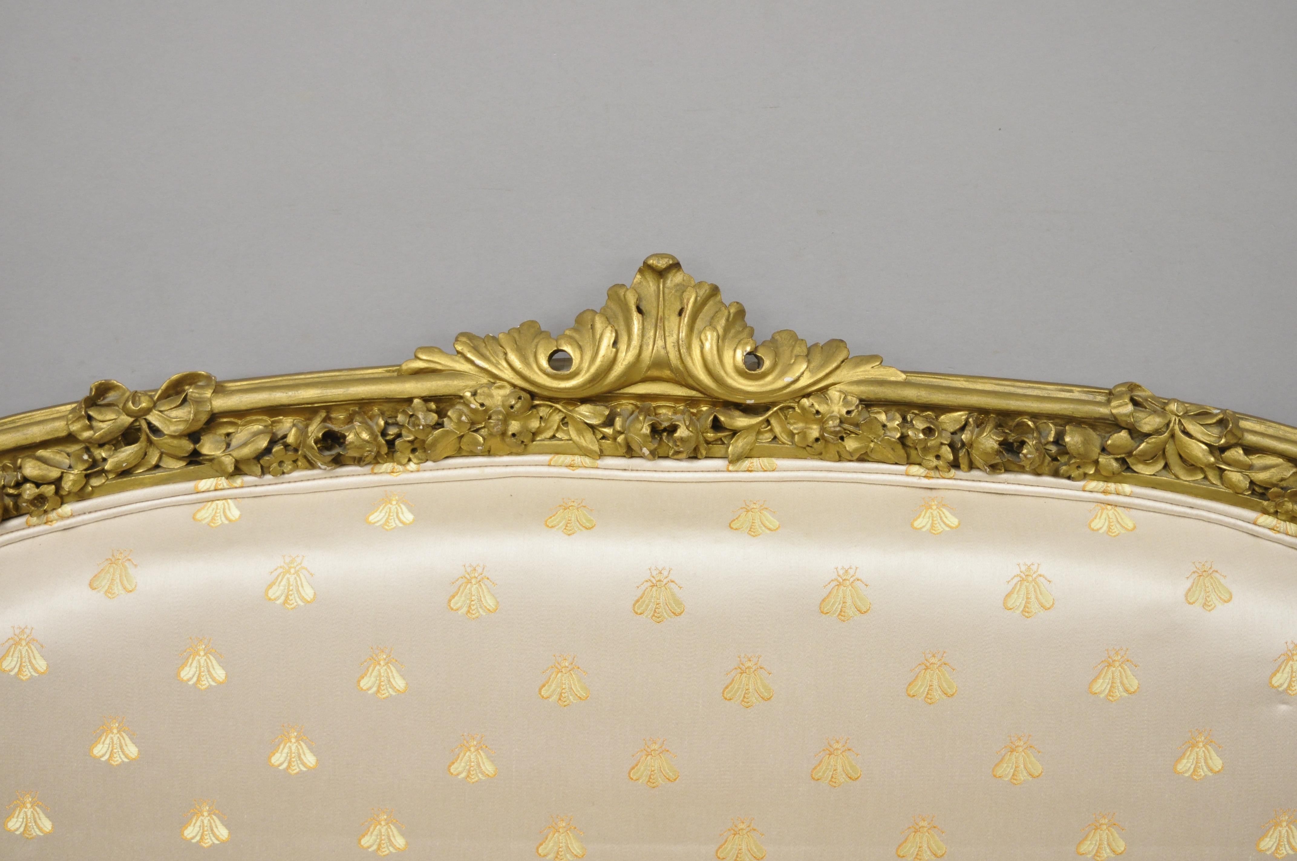 19th Century French Louis XV Style Gold Giltwood 3-Piece Parlor Salon Suite In Good Condition For Sale In Philadelphia, PA