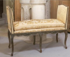 Banc de style Louis XV français du 19ème siècle sculpté et peint à la main en vert