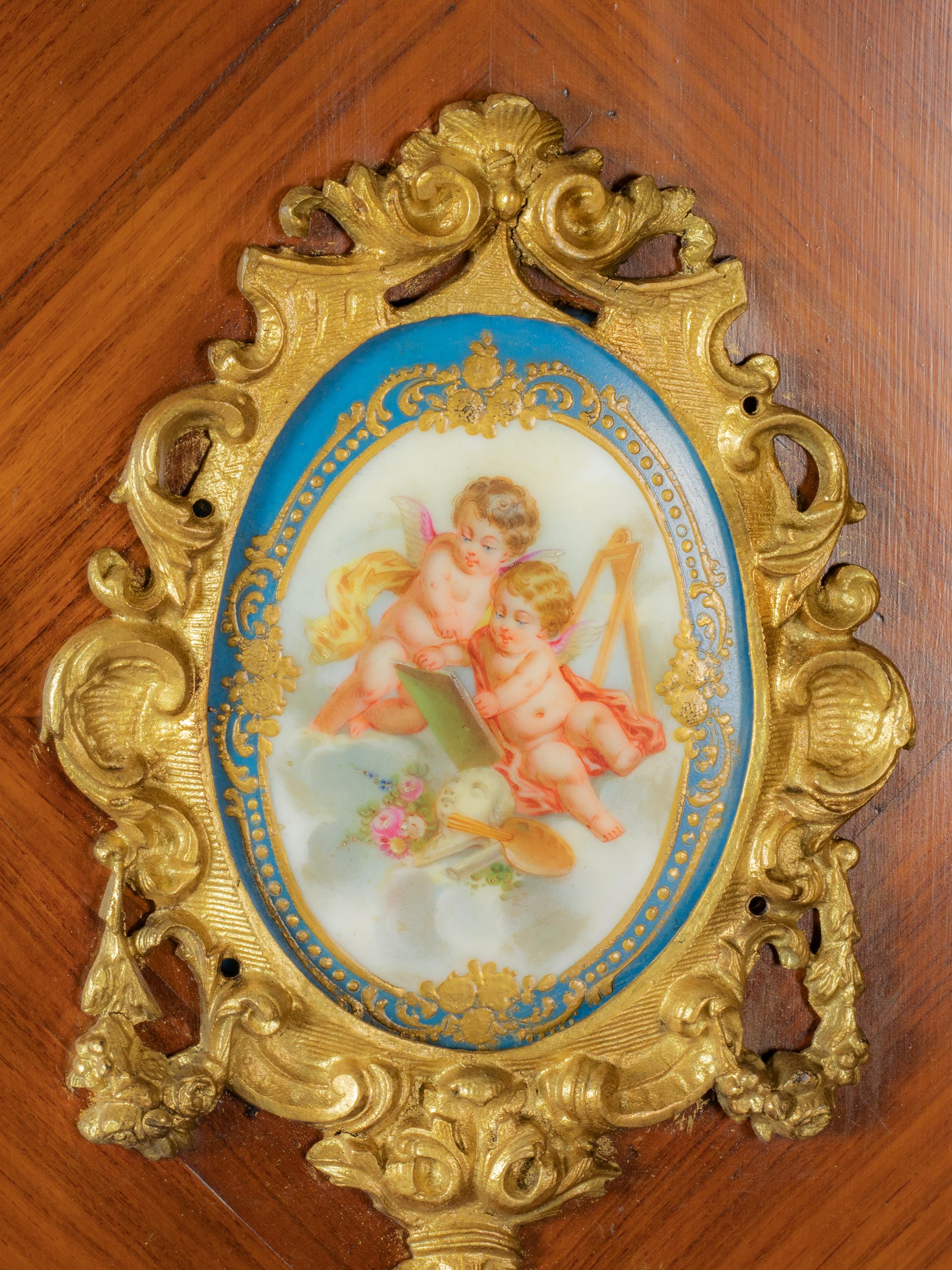 19th Century French Louis XV Style Bonheur du Jour For Sale 7