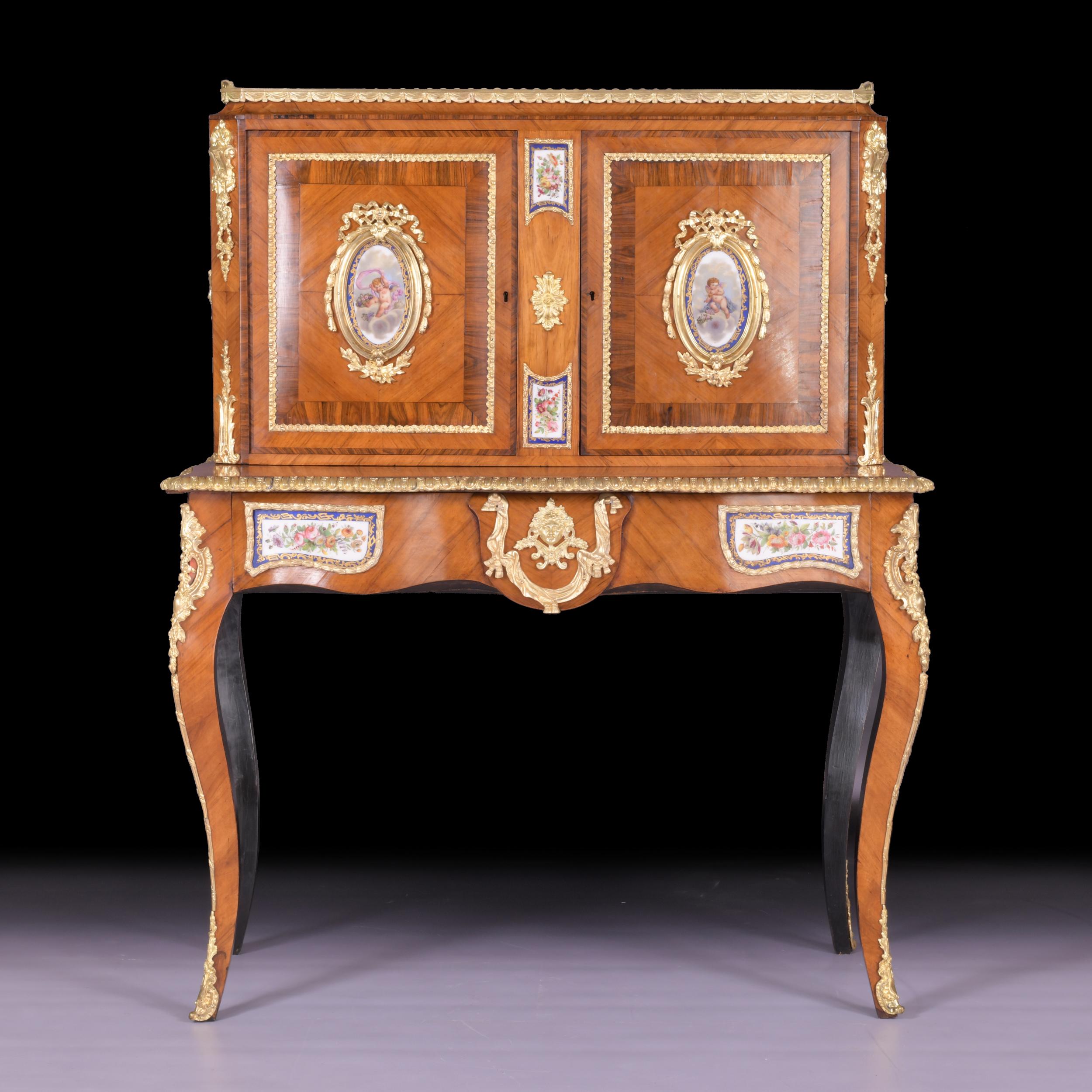 19th Century French Louis XV Style Kingwood & Ormolu Mounted Bonheur Du Jour In Good Condition For Sale In Dublin, IE