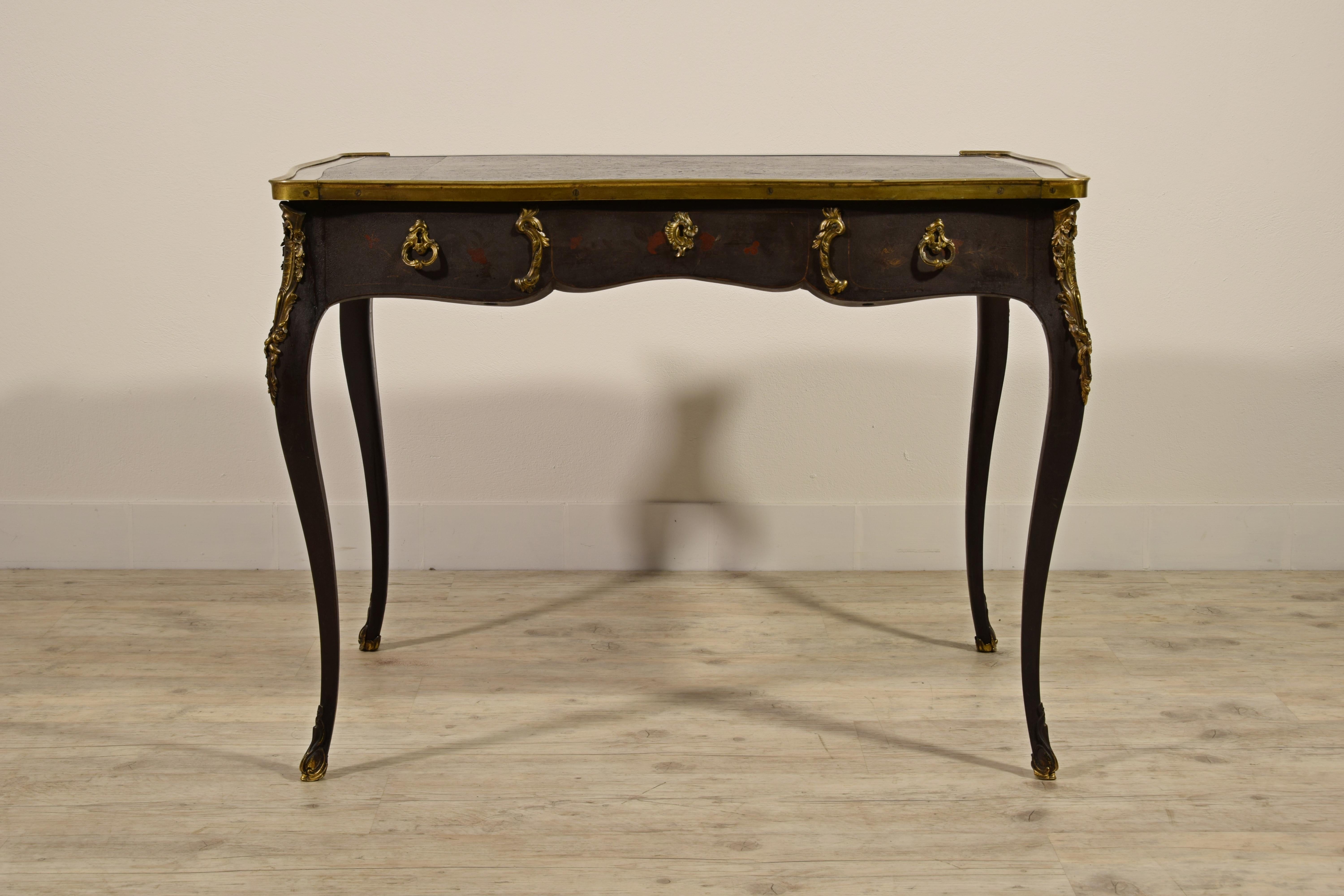 19th Century, French Louis XV Style, Lacquered Wood Desk For Sale 9