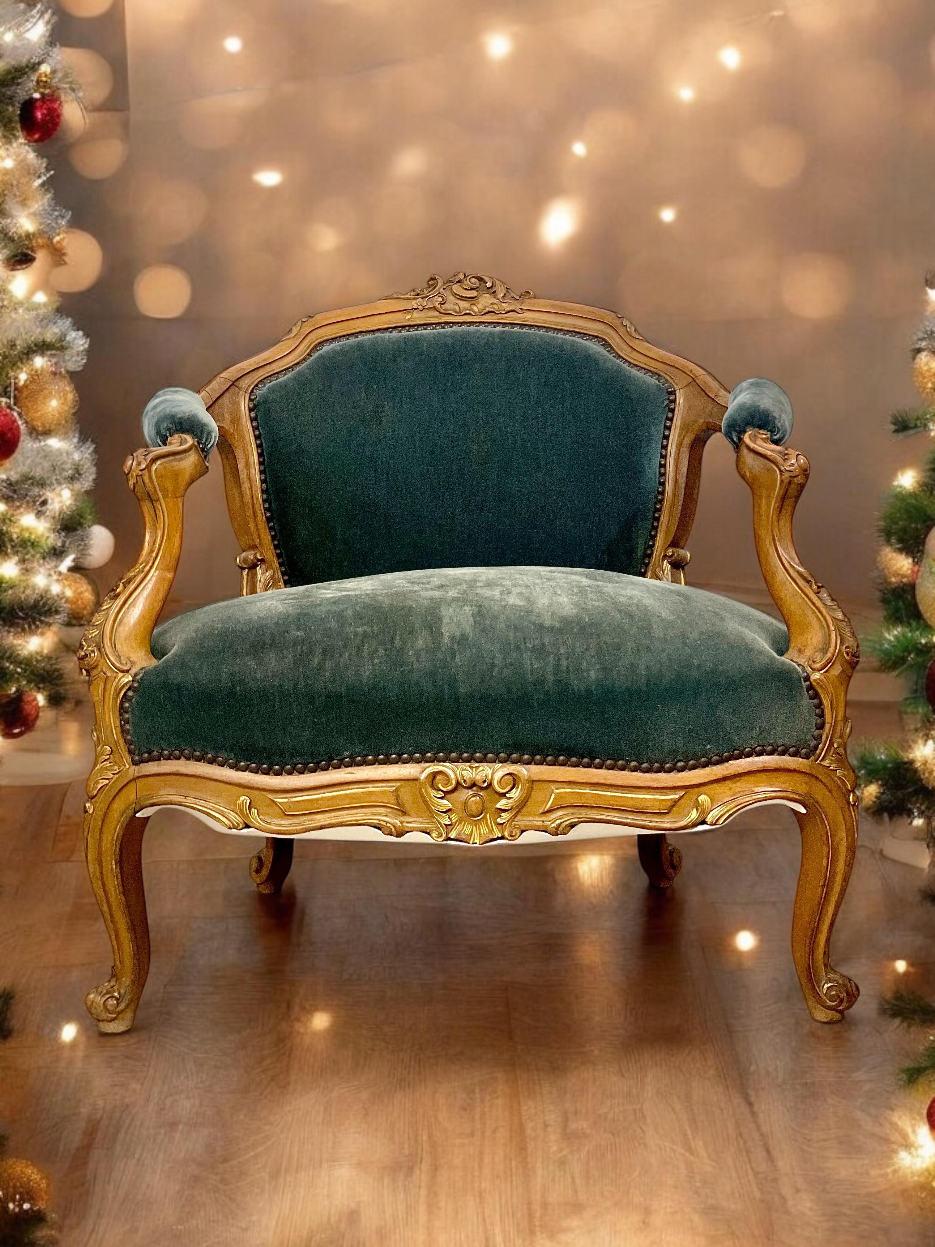 19th Century Lounge Armchair in Carved Giltwood and Velvet For Sale 7