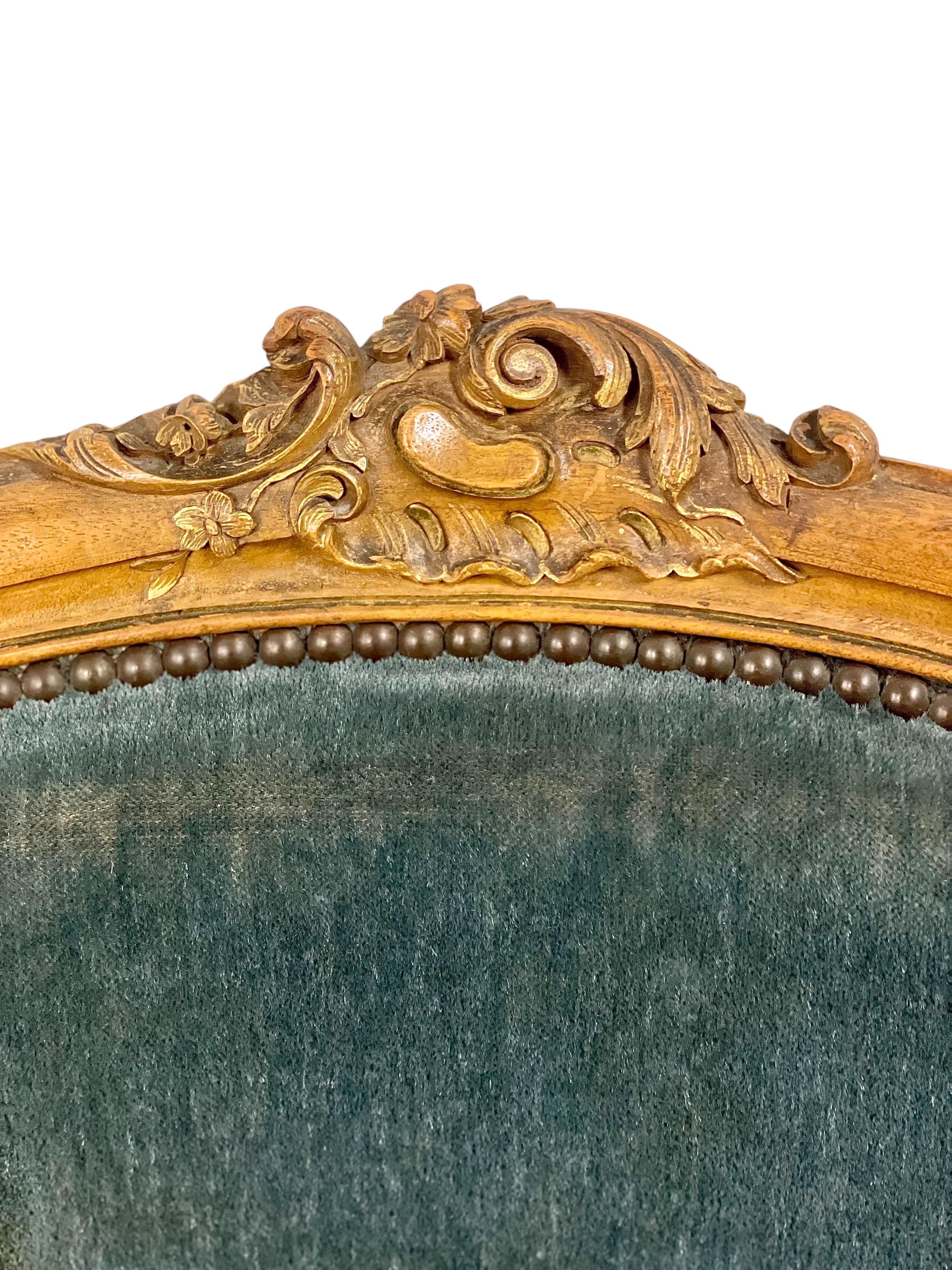 French 19th Century Lounge Armchair in Carved Giltwood and Velvet For Sale