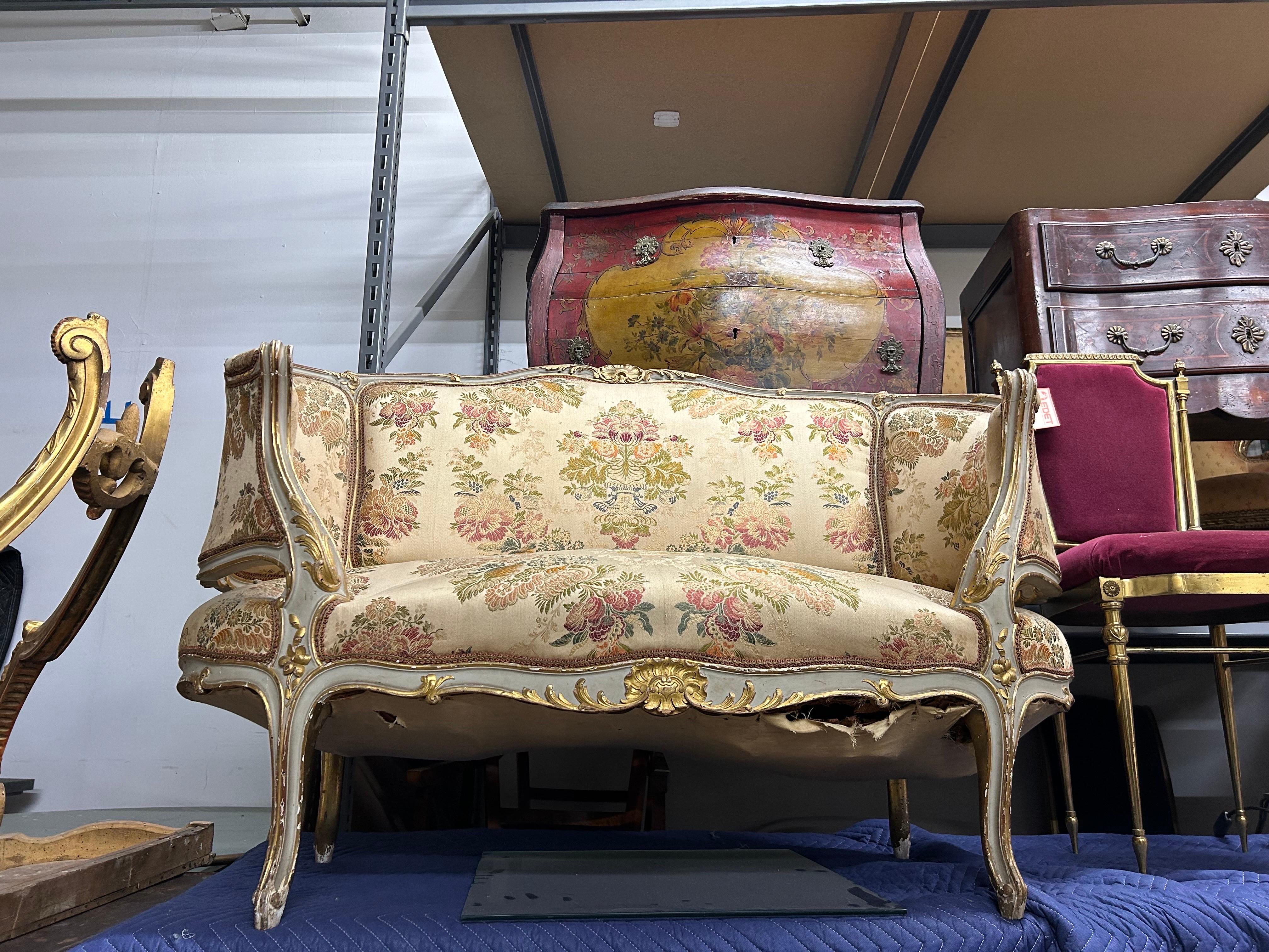 Causeuse française du 19ème siècle de style Louis XV Bon état - En vente à Houston, TX