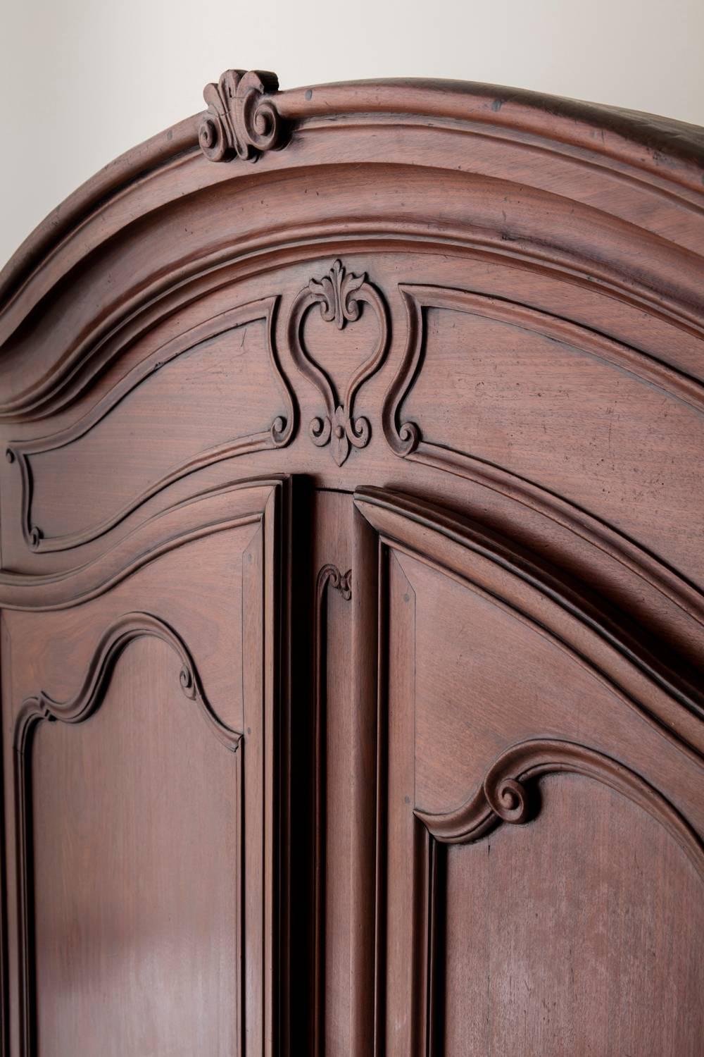 19th Century French Louis XV Style Mahogany Armoire In Excellent Condition In Wichita, KS