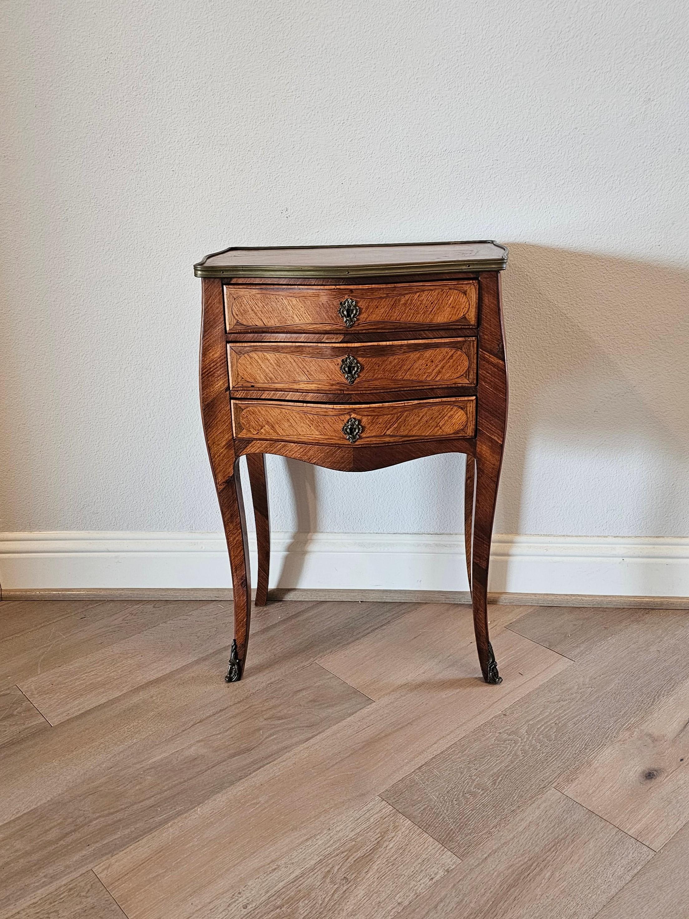 19th Century French Louis XV Style Nightstand Table For Sale 7