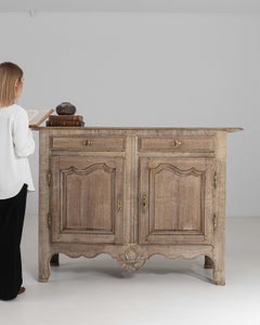 19th Century French Louis XV Style Oak Buffet with Elegant Design
