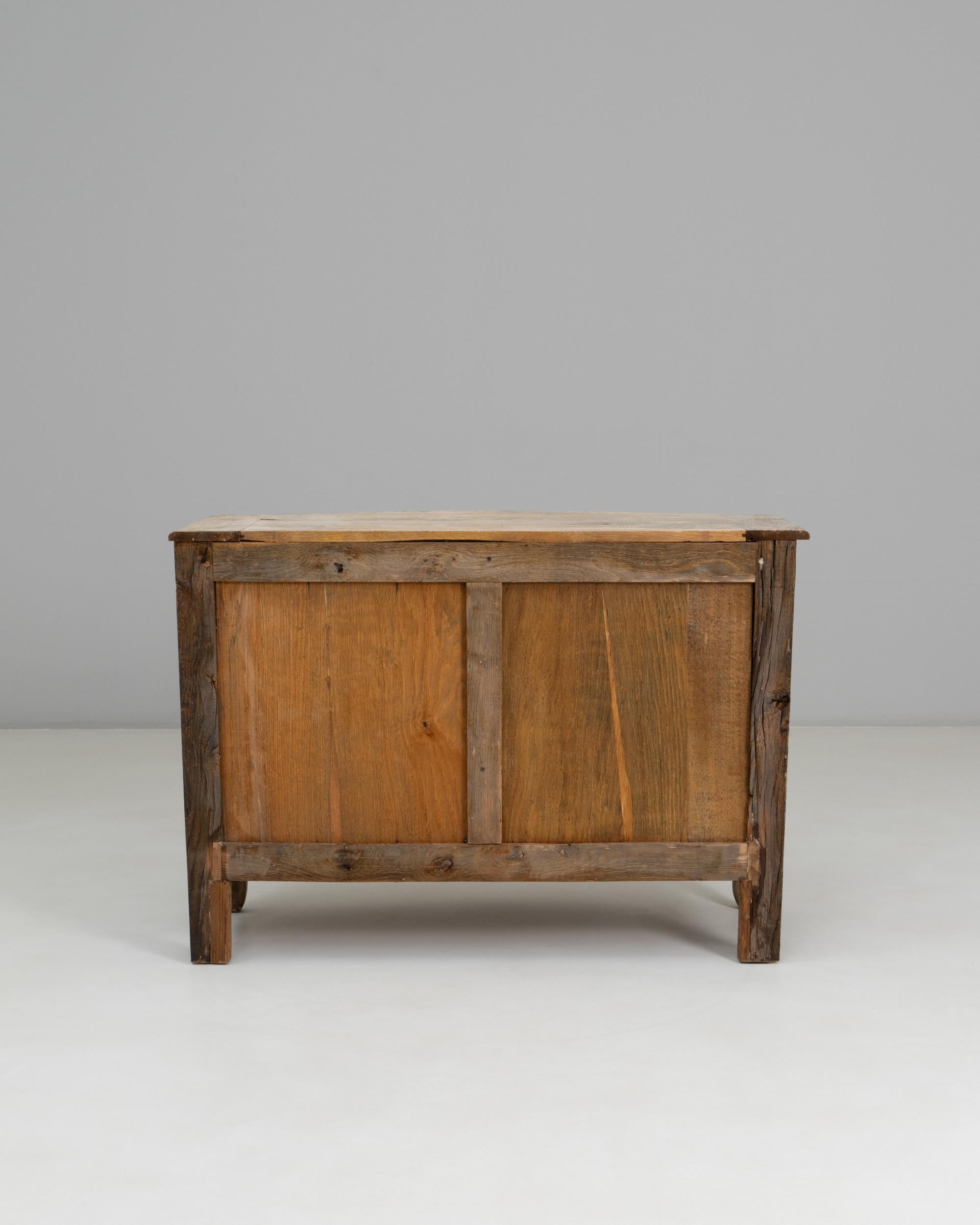 19th Century French Louis XV Style Oak Chest of Drawers For Sale 14